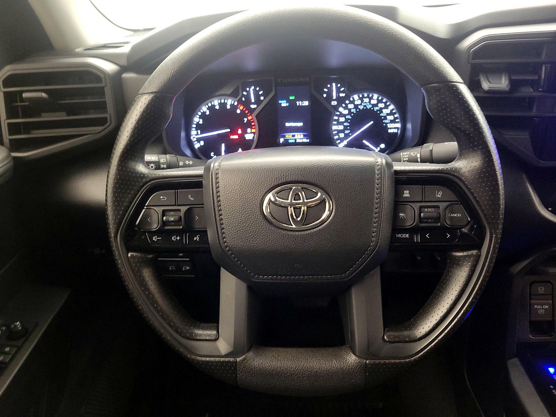 Thumbnail: 2023 Toyota Tundra - 10