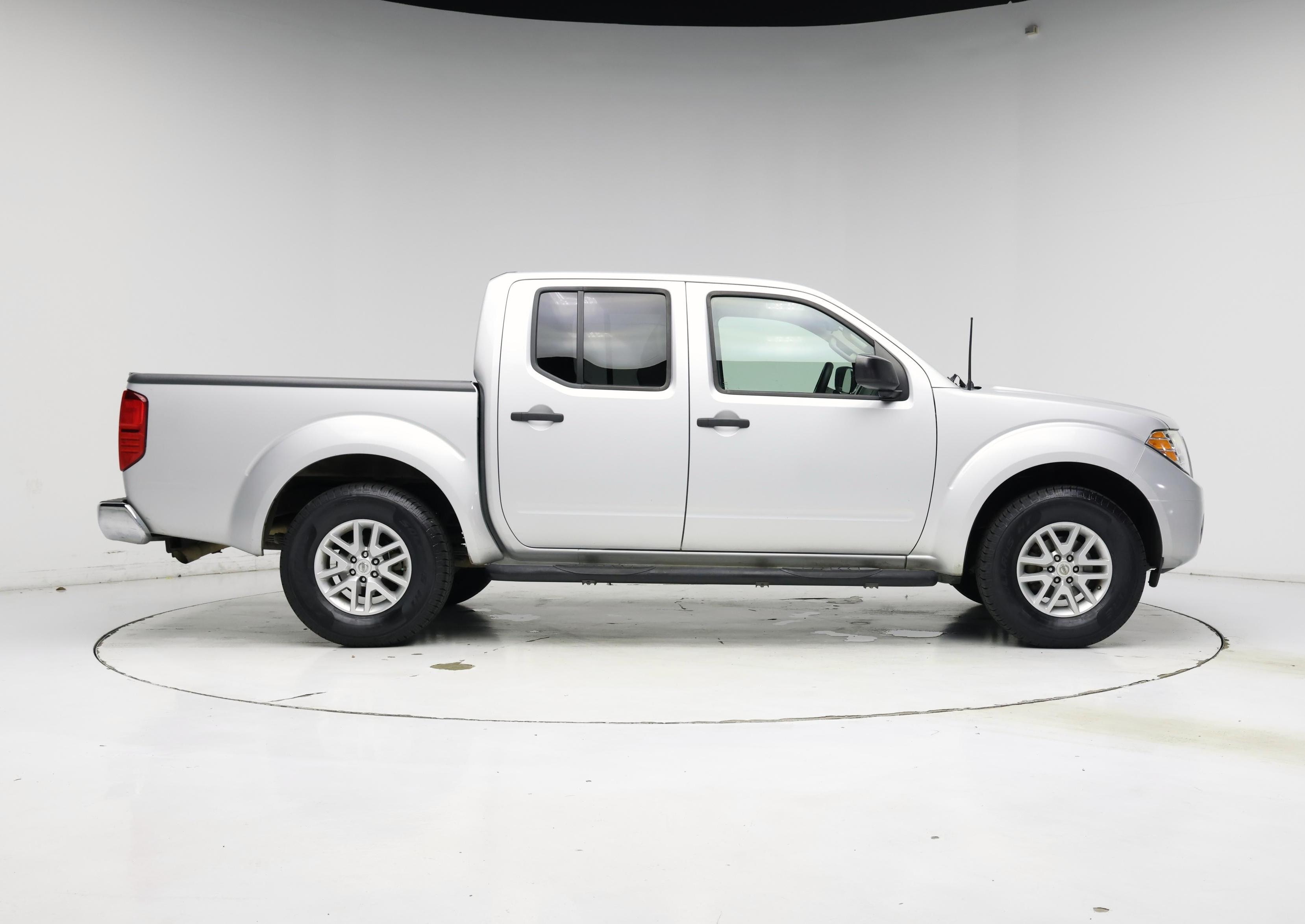 Thumbnail: 2017 Nissan Frontier - 7