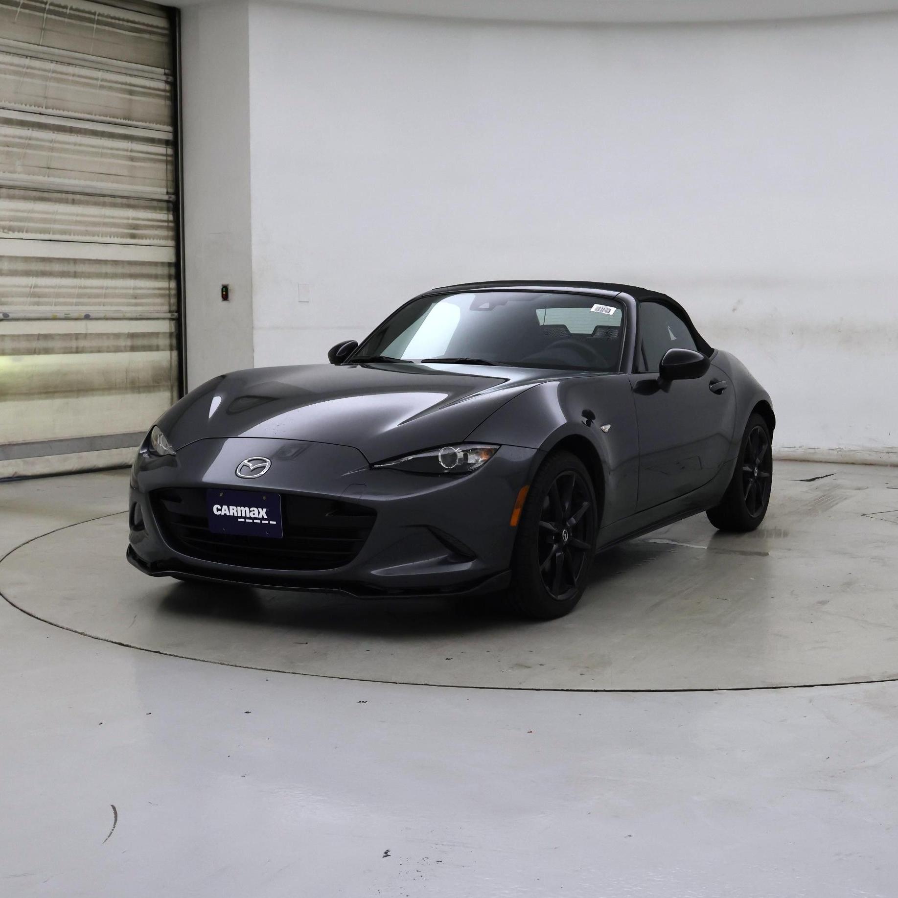 Thumbnail: 2023 Mazda MX-5 Miata - 4