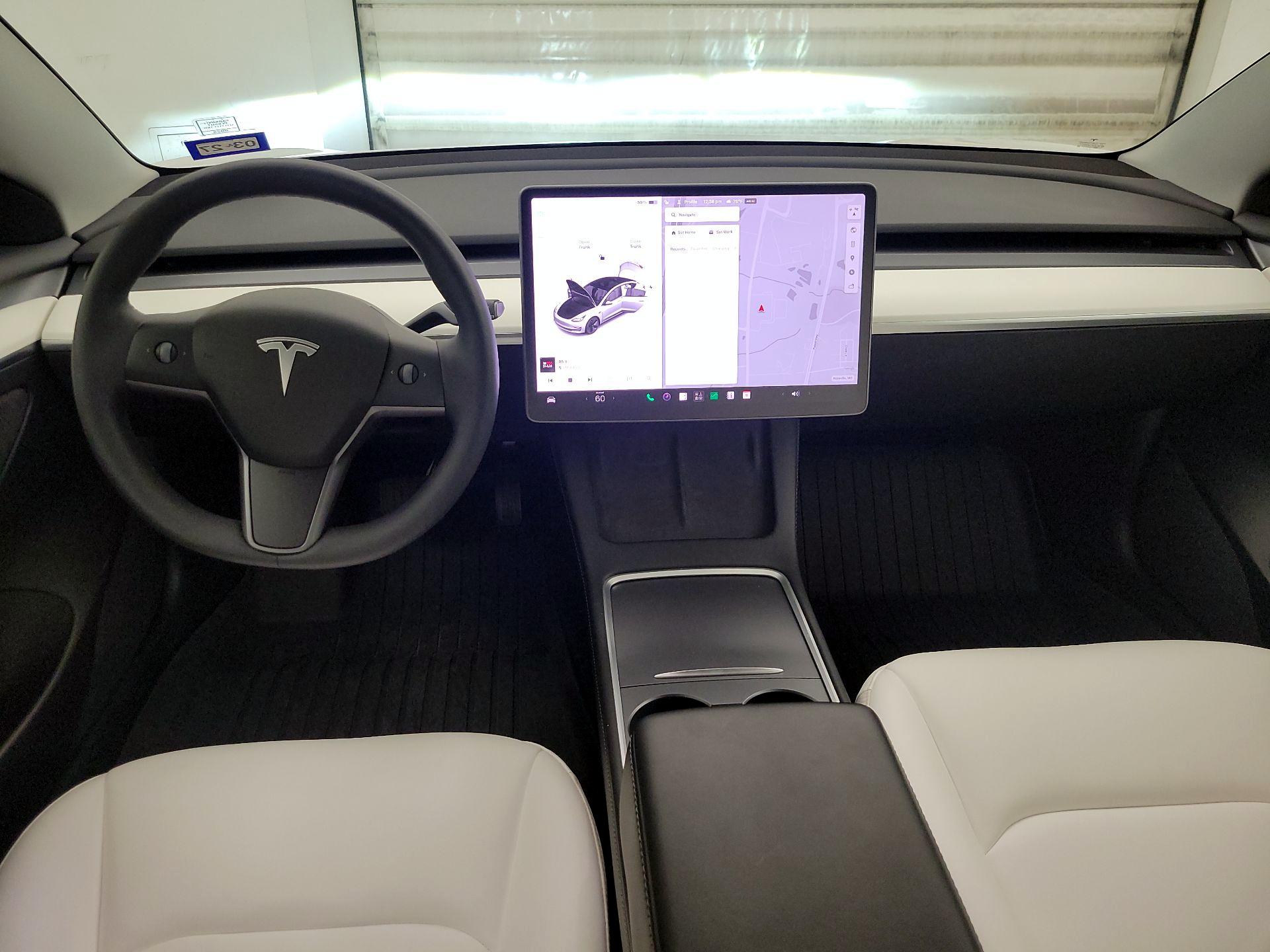 Thumbnail: 2021 Tesla Model 3 - 9