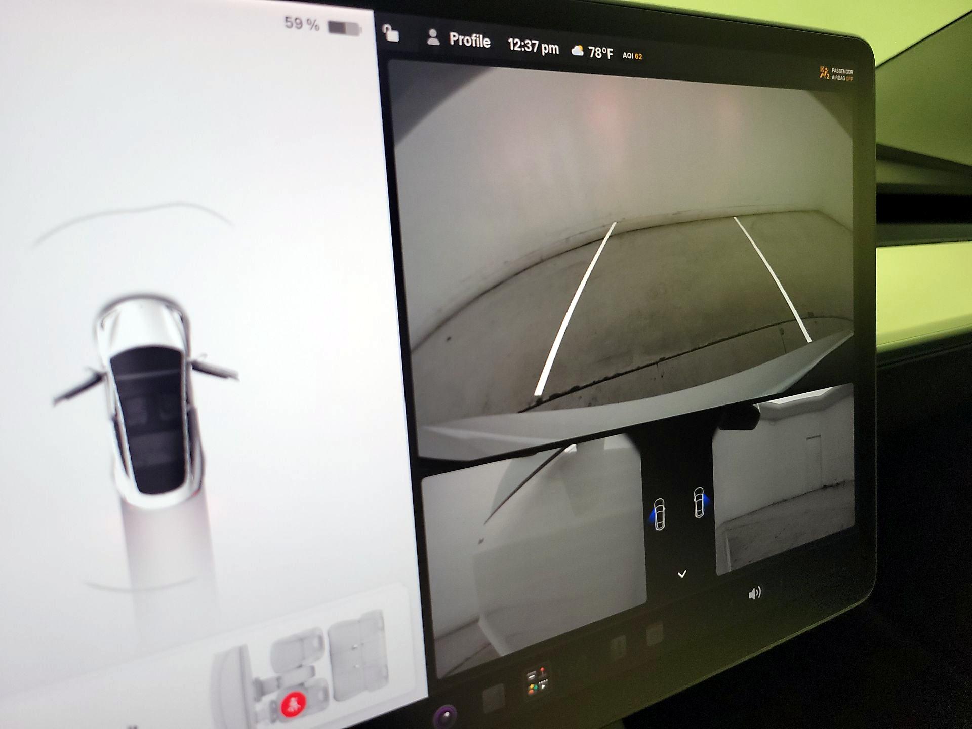 Thumbnail: 2021 Tesla Model 3 - 14