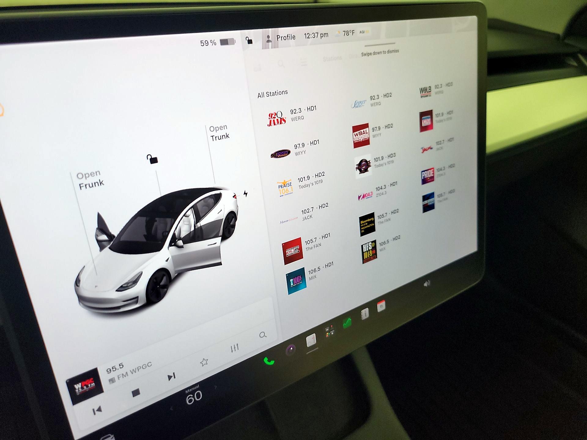 Thumbnail: 2021 Tesla Model 3 - 15
