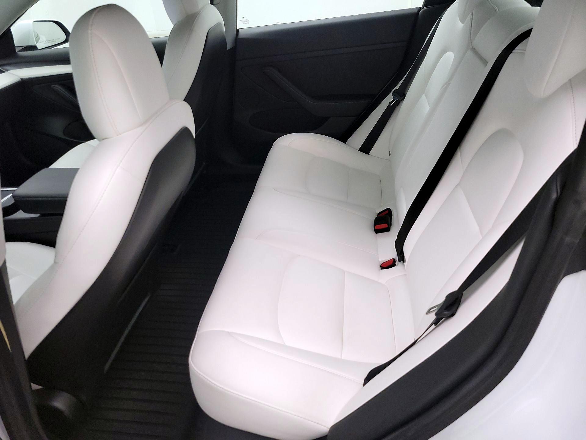 Thumbnail: 2021 Tesla Model 3 - 18