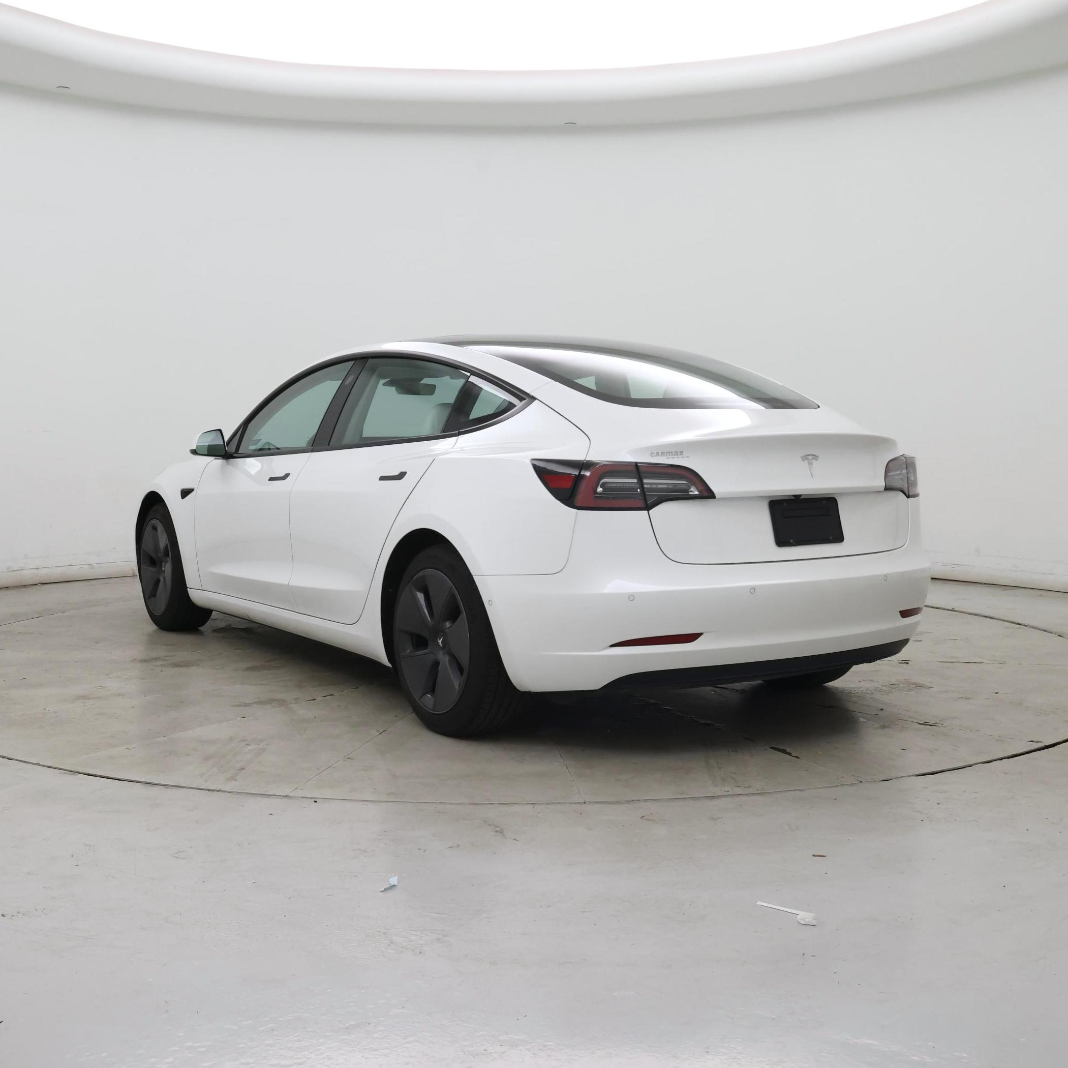 Thumbnail: 2021 Tesla Model 3 - 2