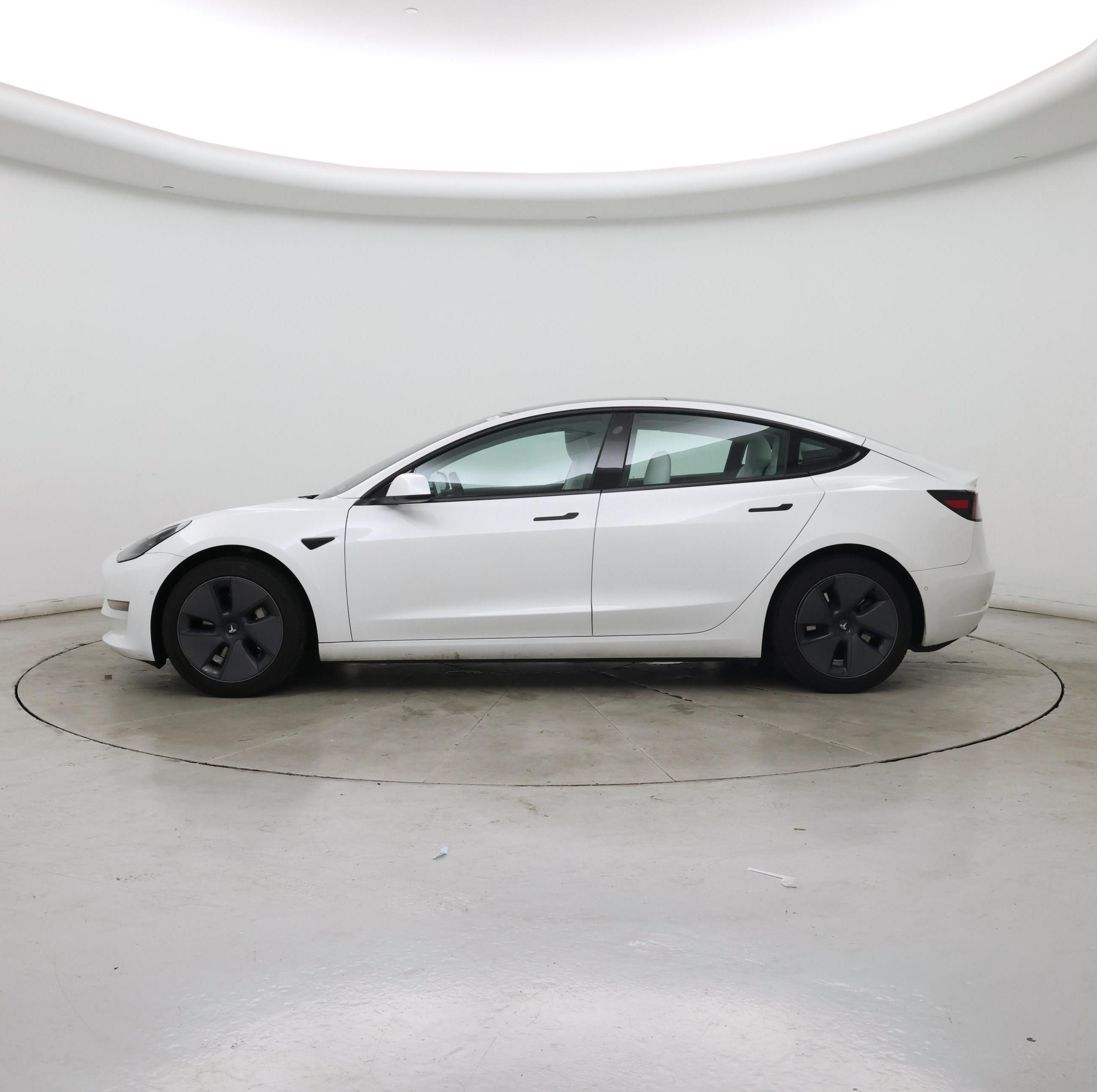 Thumbnail: 2021 Tesla Model 3 - 3