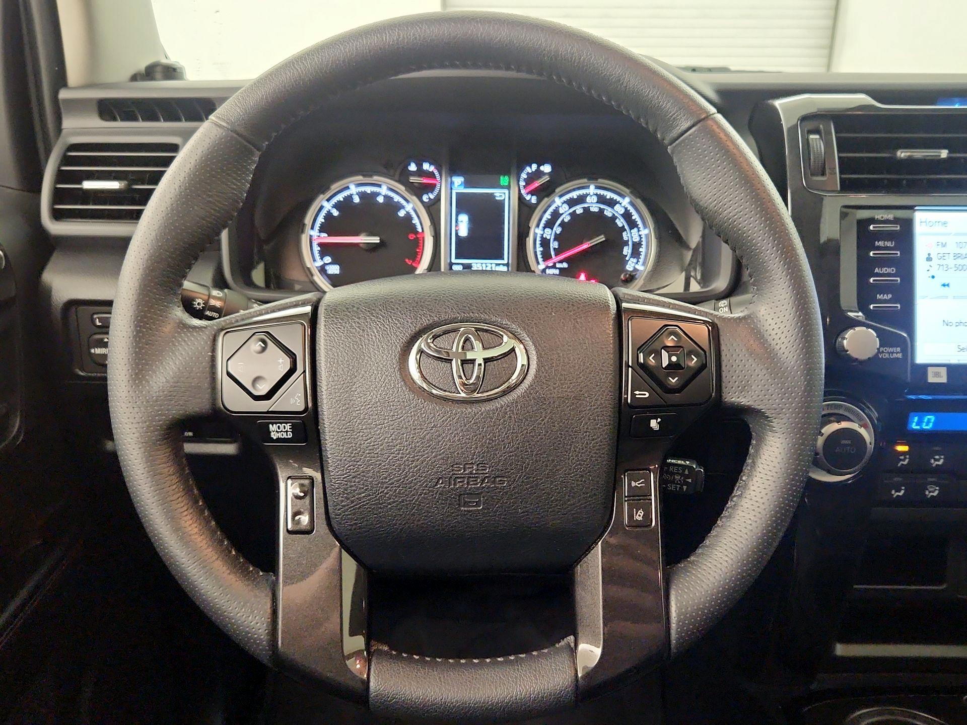 Thumbnail: 2021 Toyota 4Runner - 10