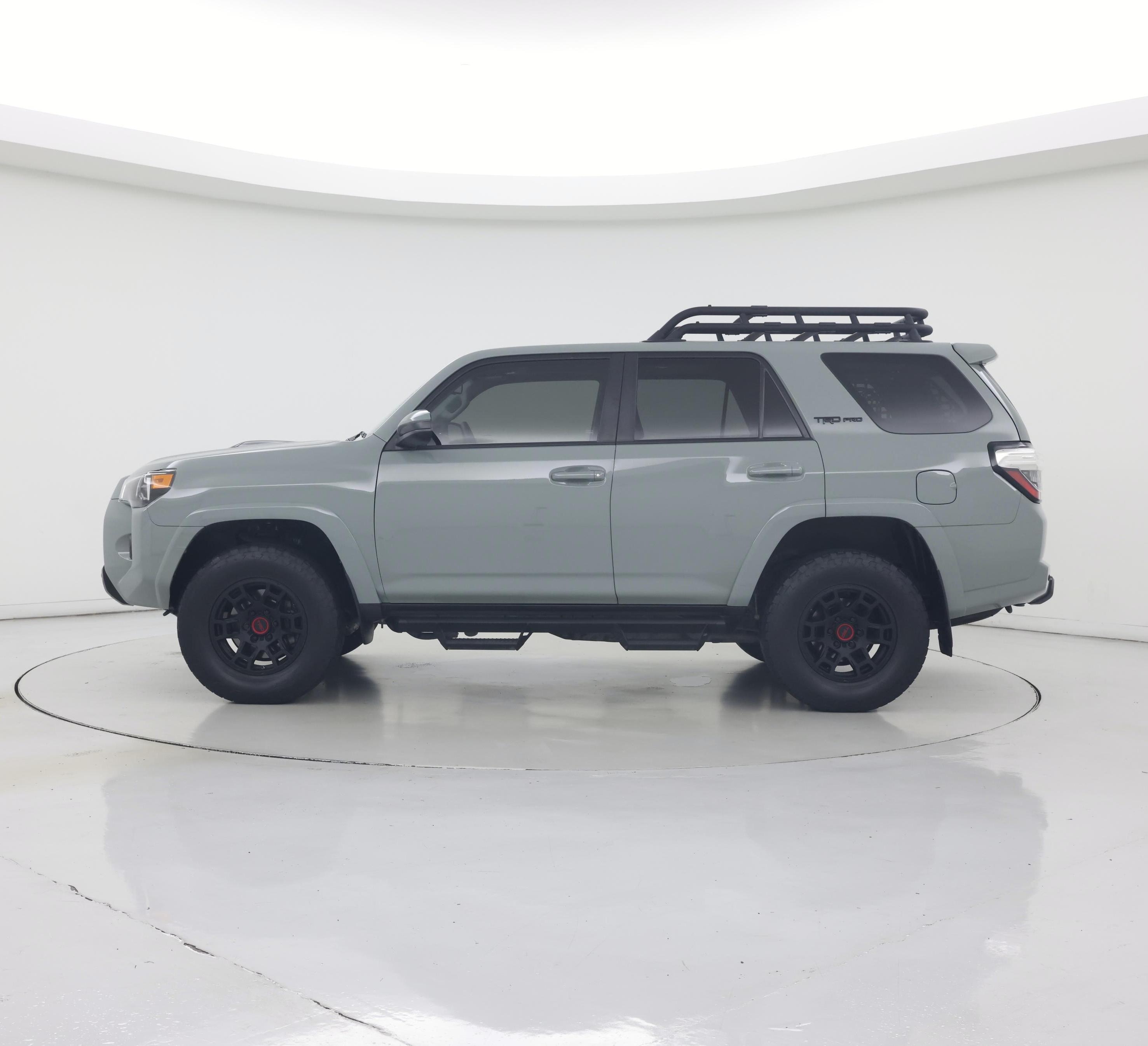 Thumbnail: 2021 Toyota 4Runner - 3