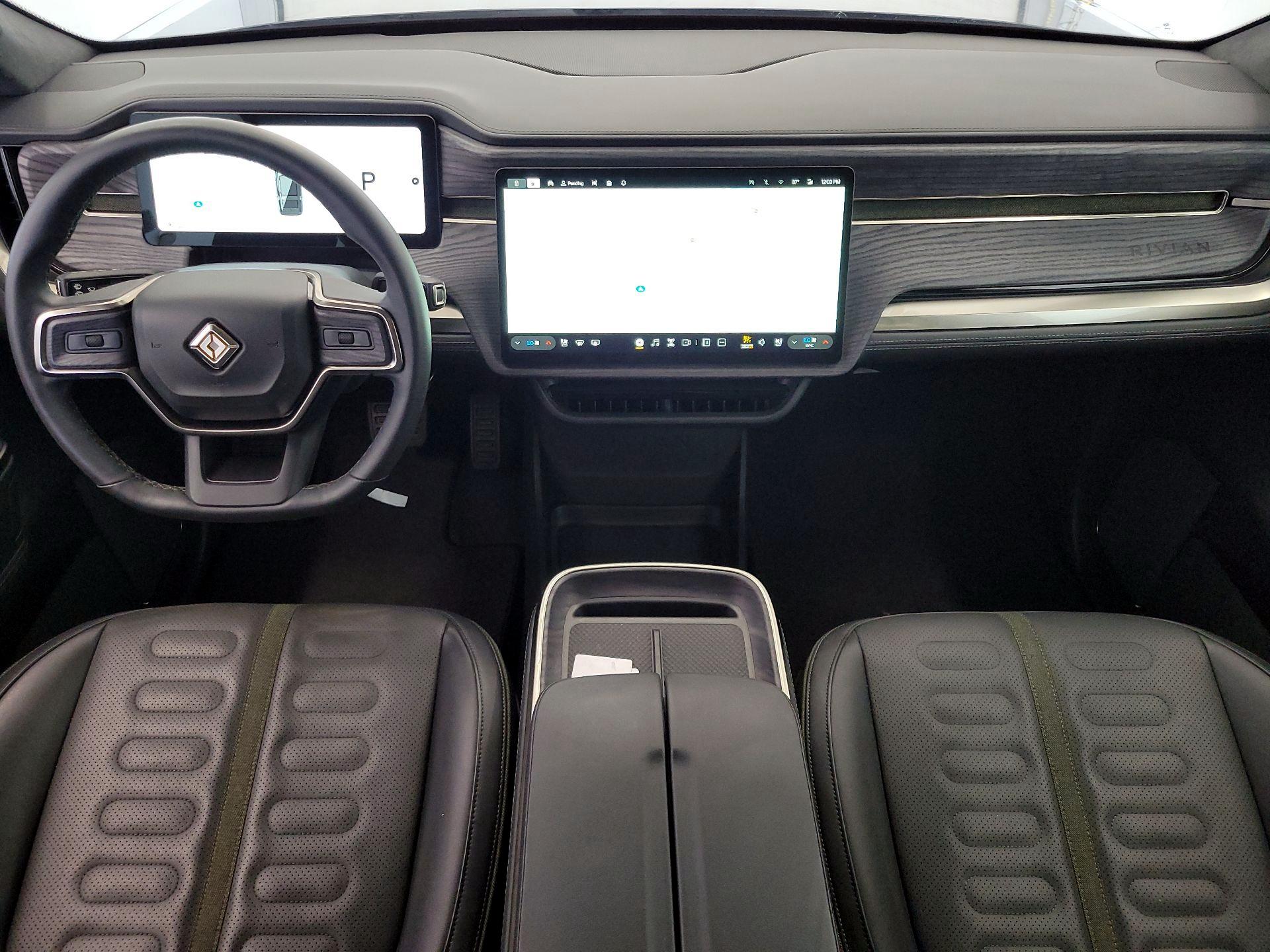 Thumbnail: 2025 Rivian R1S - 9