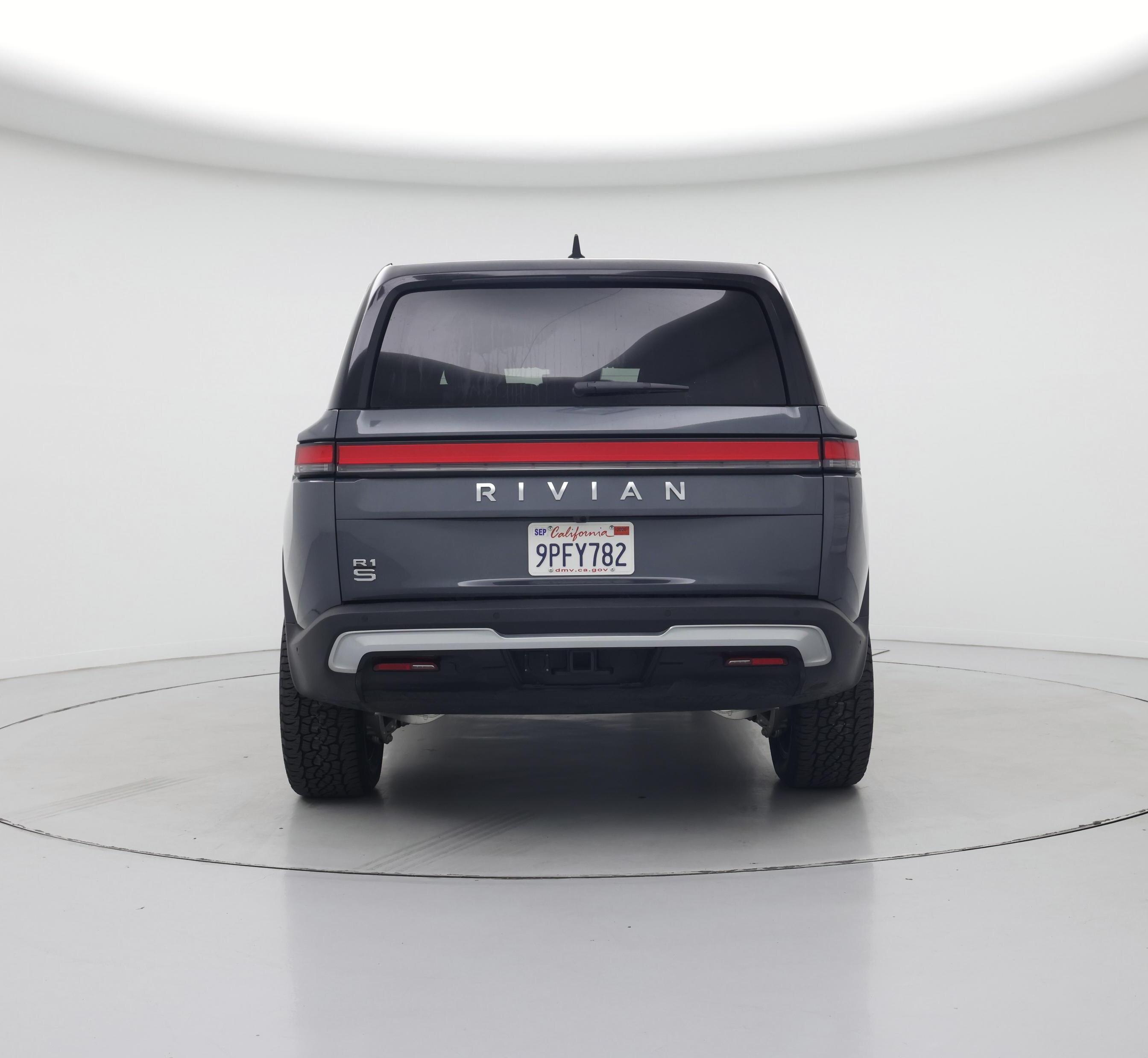 Thumbnail: 2025 Rivian R1S - 6