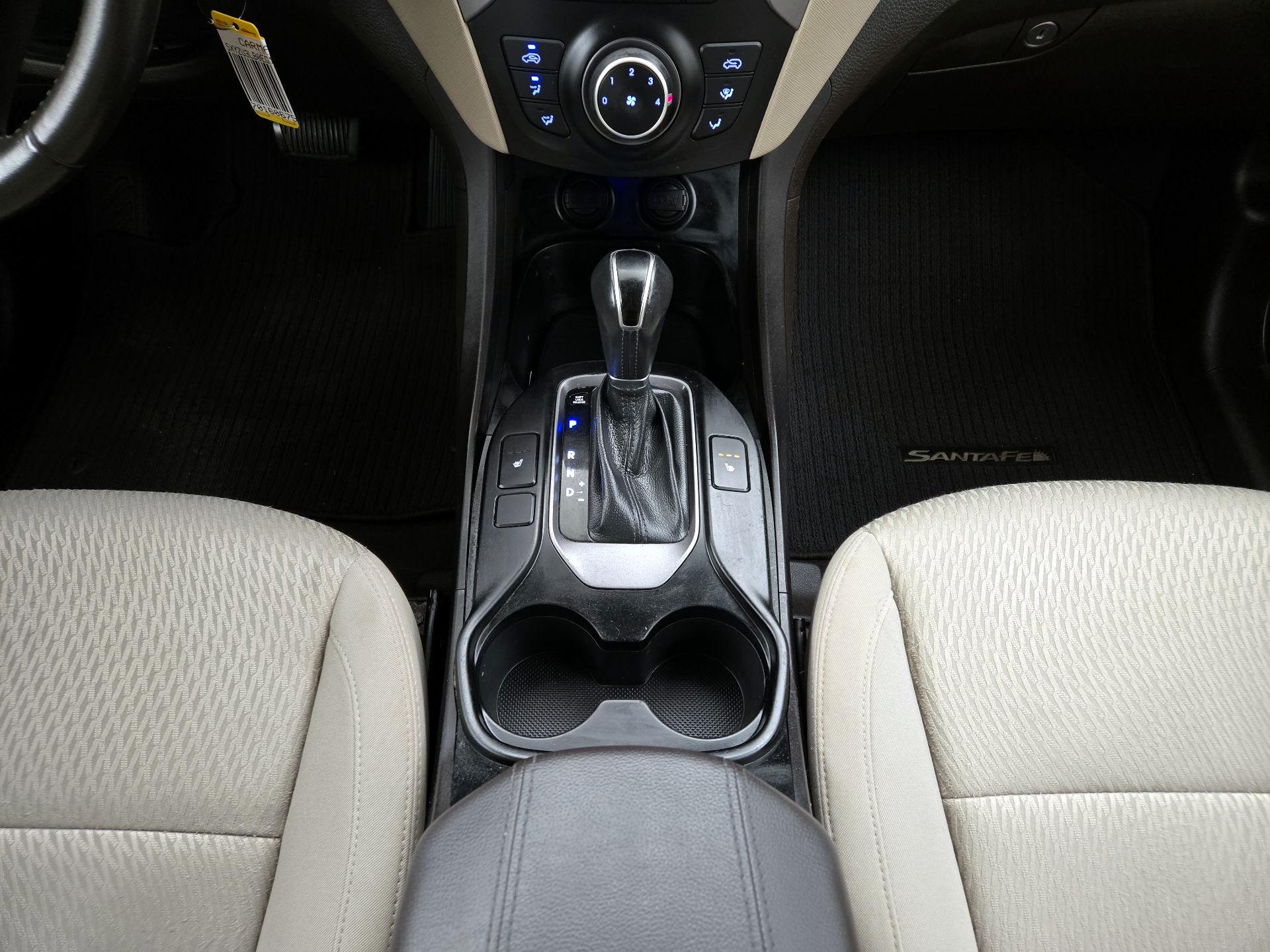 Thumbnail: 2014 Hyundai Santa Fe - 17