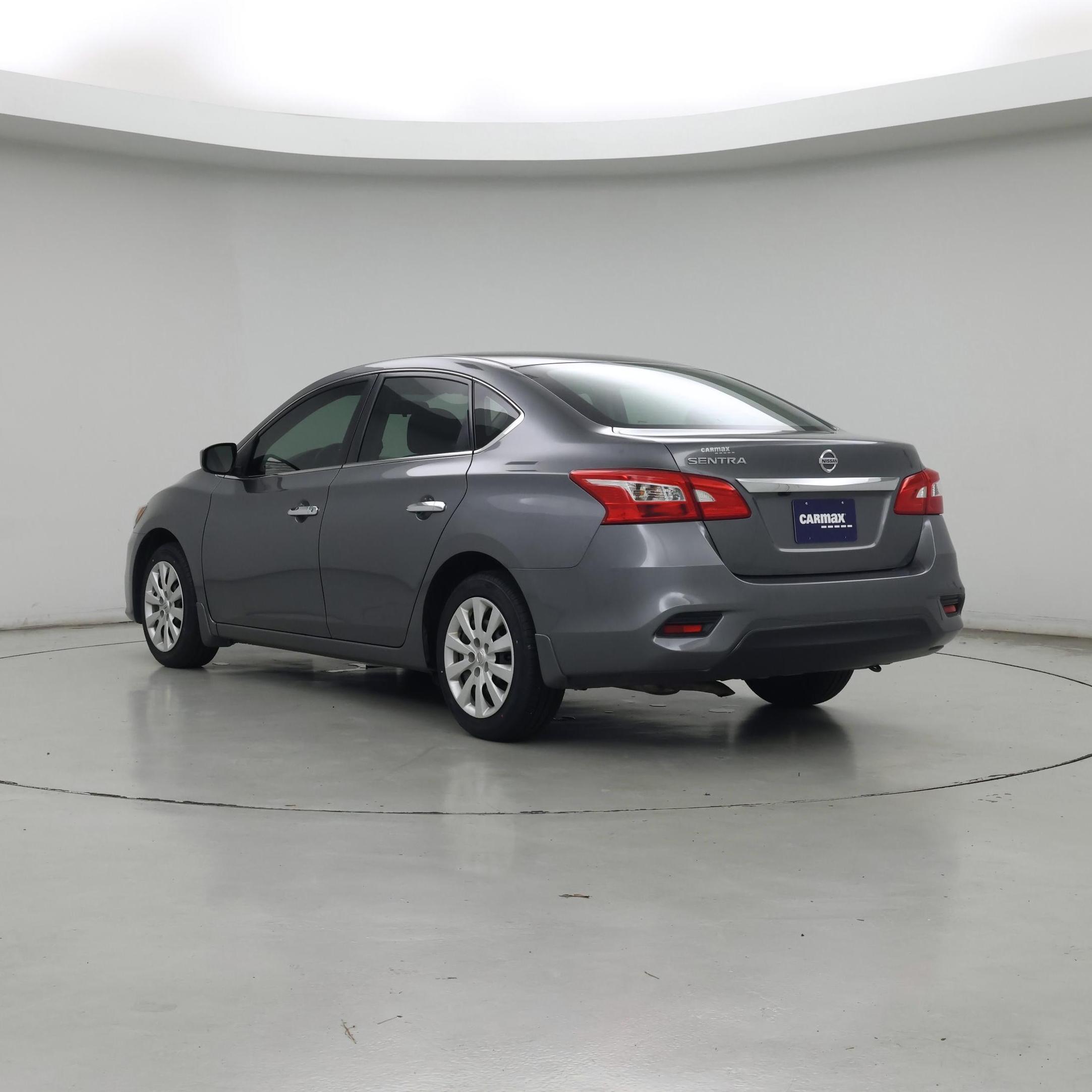 Thumbnail: 2019 Nissan Sentra - 2