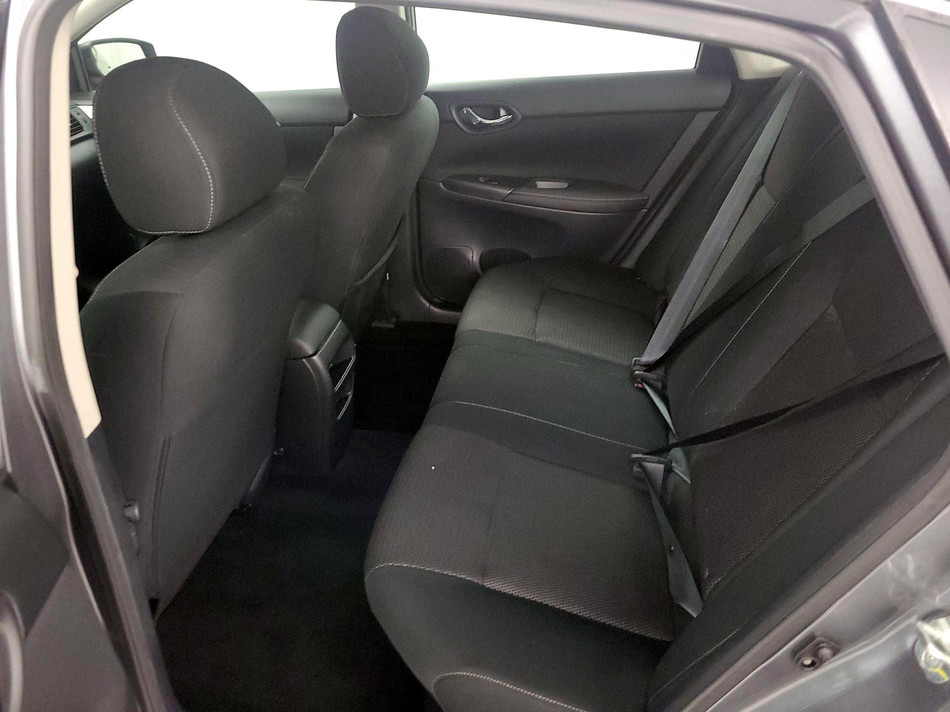 Thumbnail: 2019 Nissan Sentra - 19