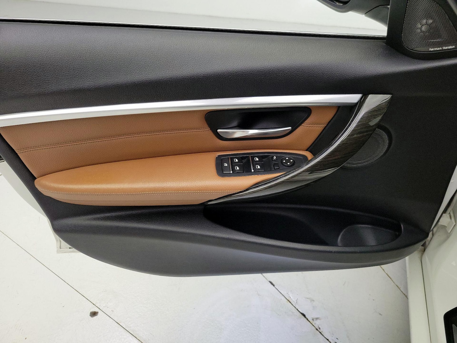 2016 BMW 3 Series 328i - Photo 13