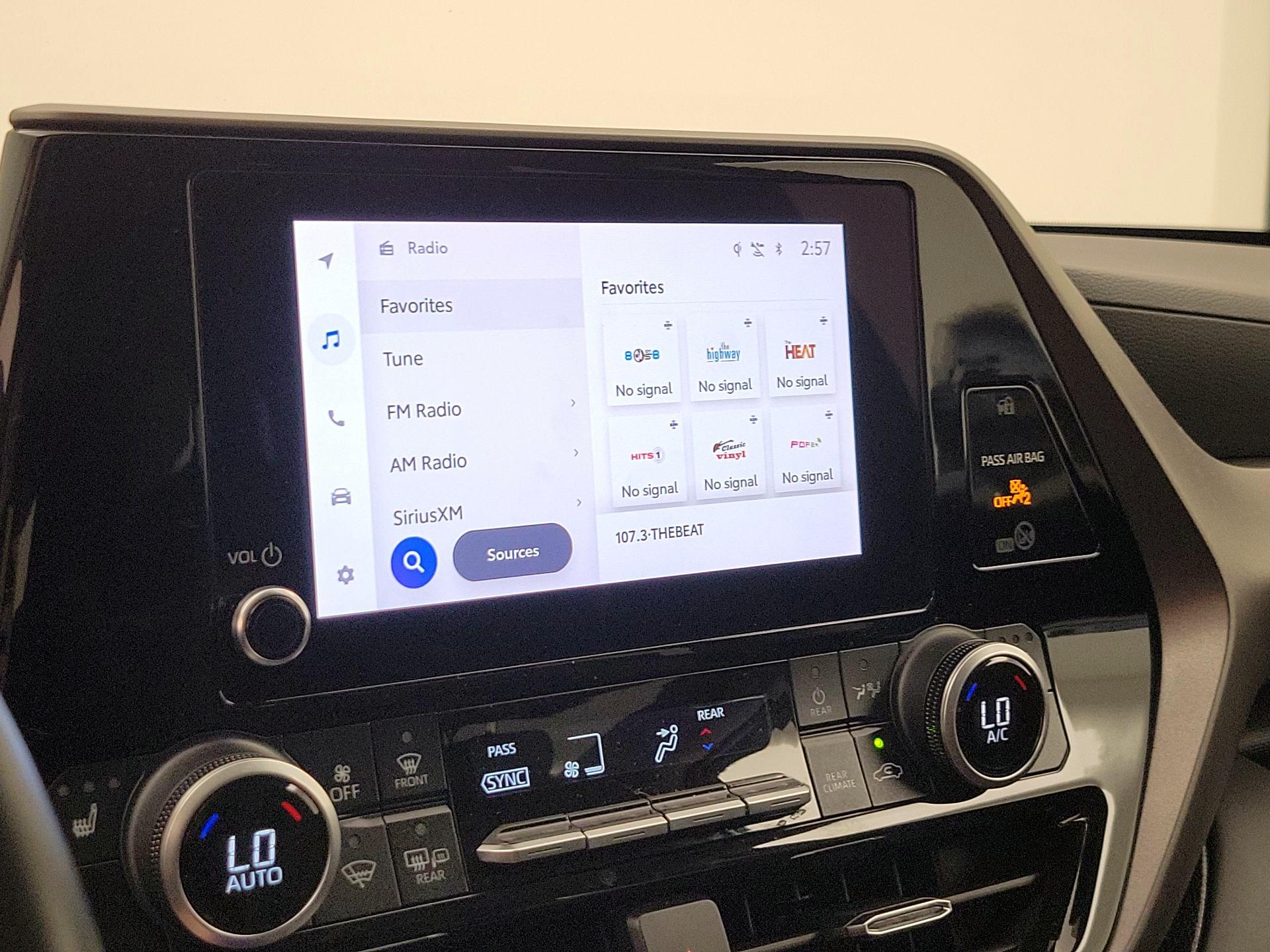 Thumbnail: 2024 Toyota Highlander - 15