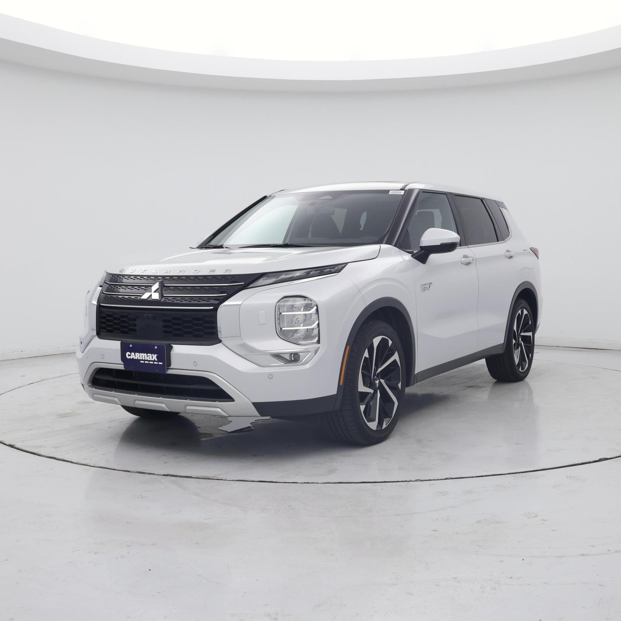 Thumbnail: 2024 Mitsubishi Outlander - 4