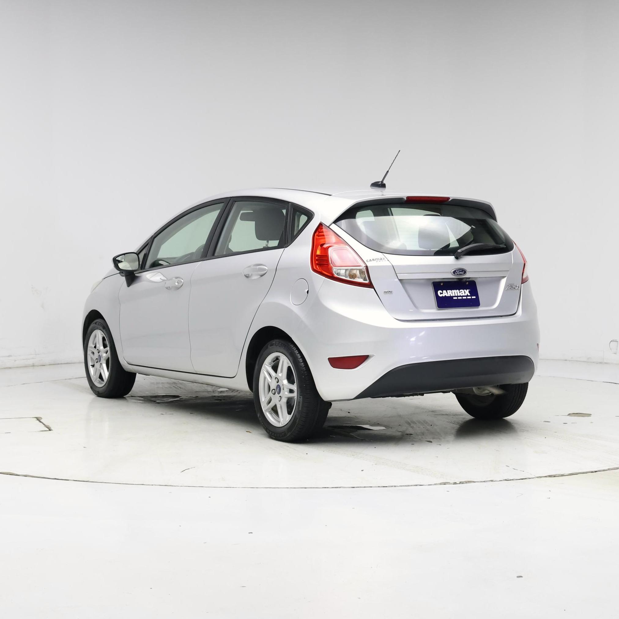 Thumbnail: 2018 Ford Fiesta - 2