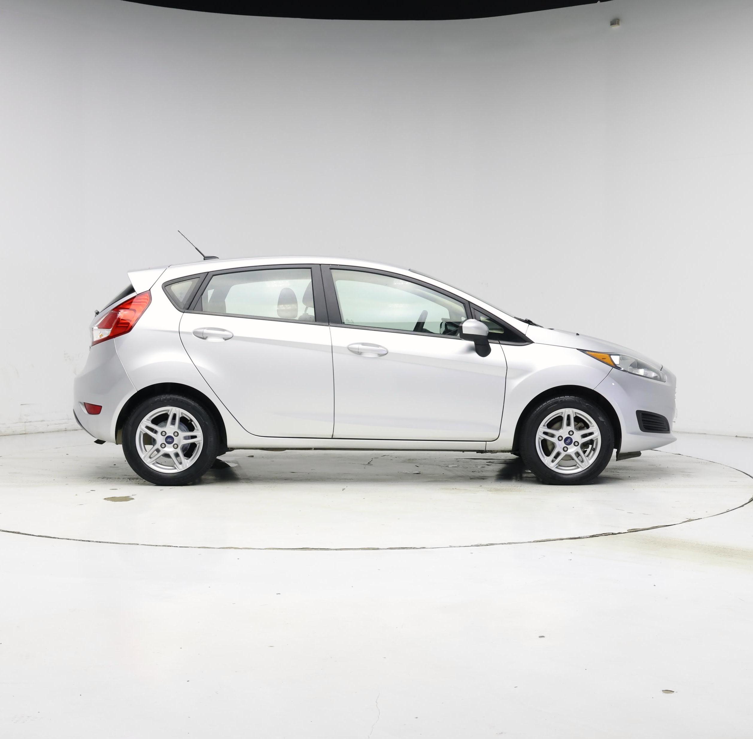 Thumbnail: 2018 Ford Fiesta - 7