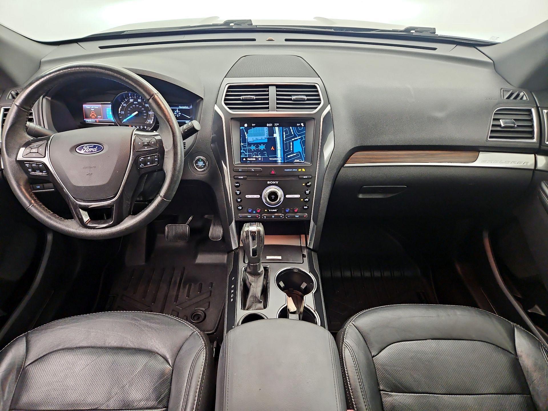 Thumbnail: 2019 Ford Explorer - 9