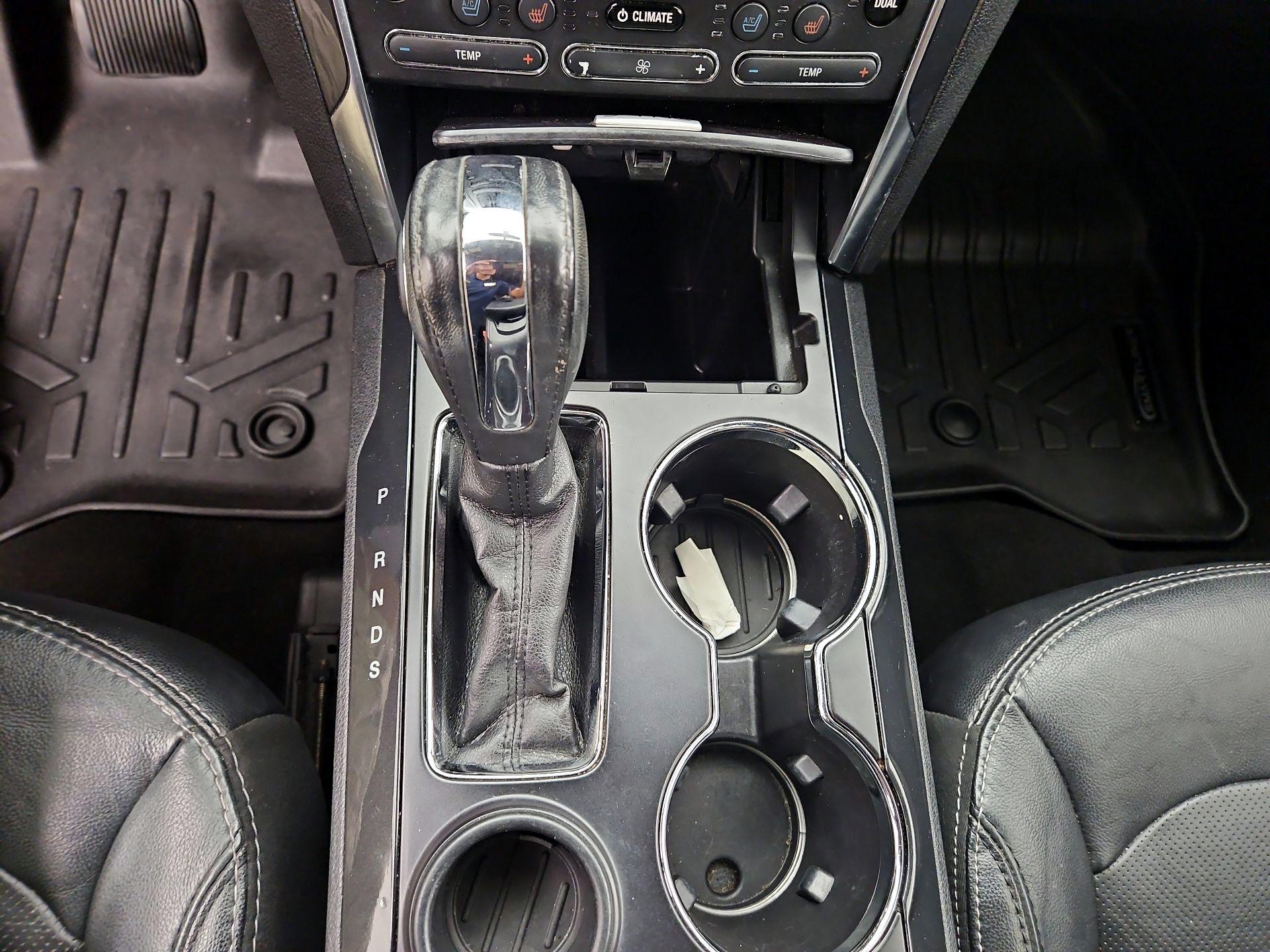 Thumbnail: 2019 Ford Explorer - 18
