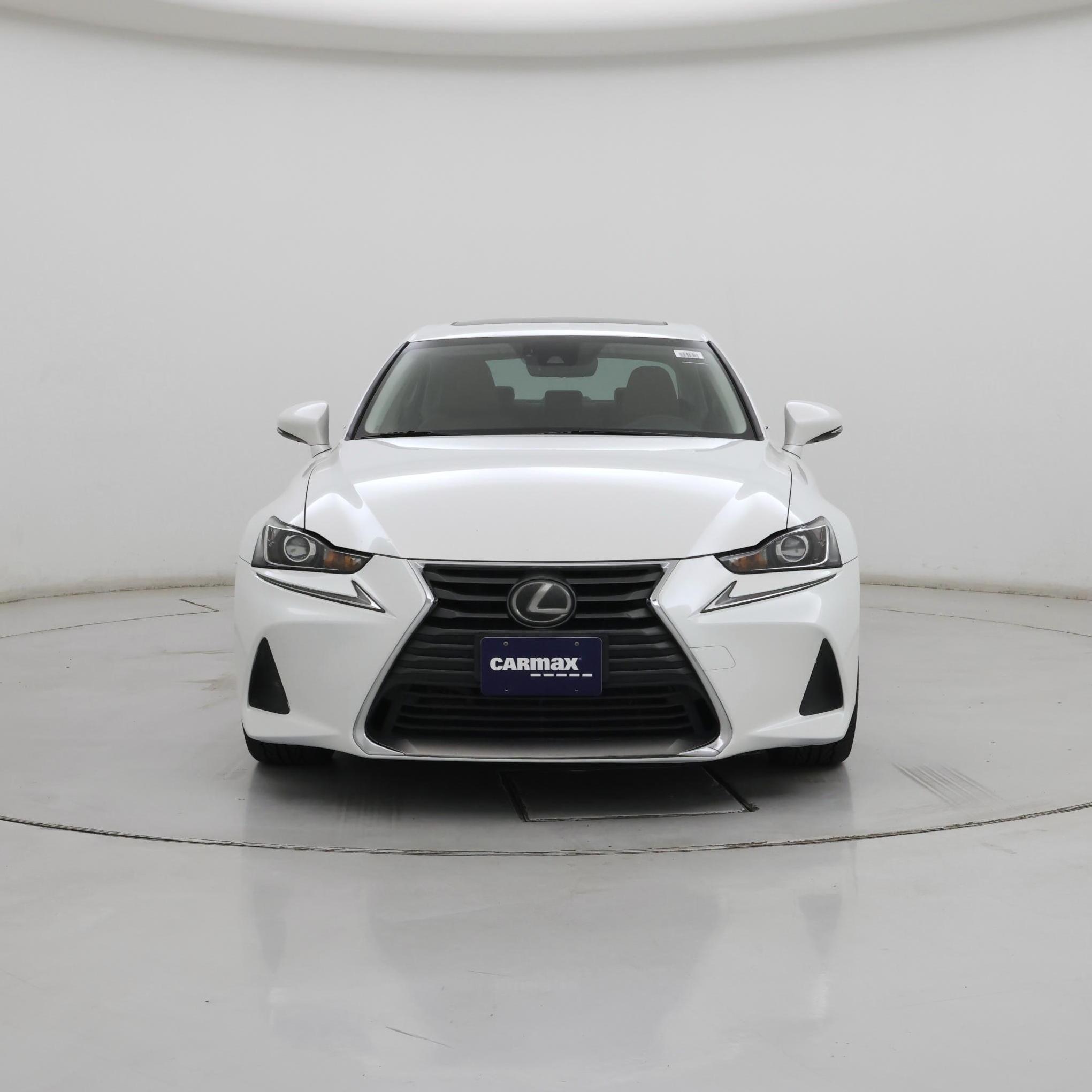Thumbnail: 2018 Lexus IS - 5