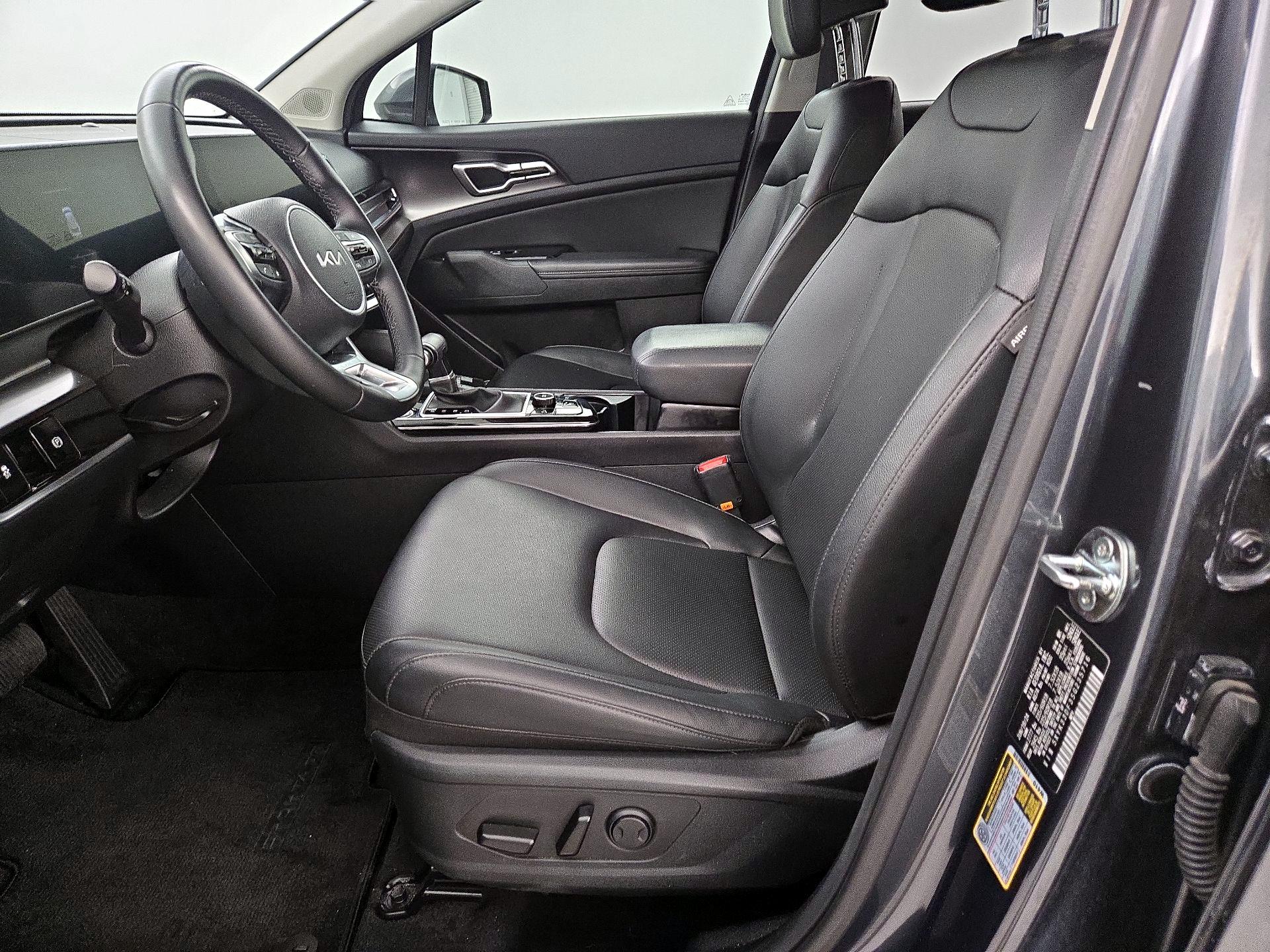 Thumbnail: 2025 Kia Sportage - 11