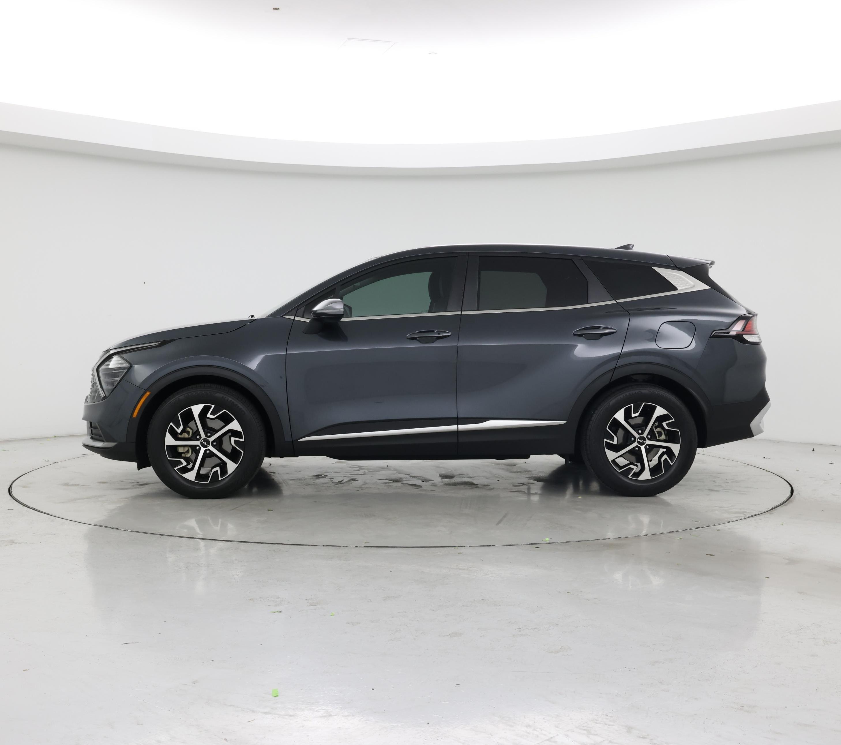 Thumbnail: 2025 Kia Sportage - 3