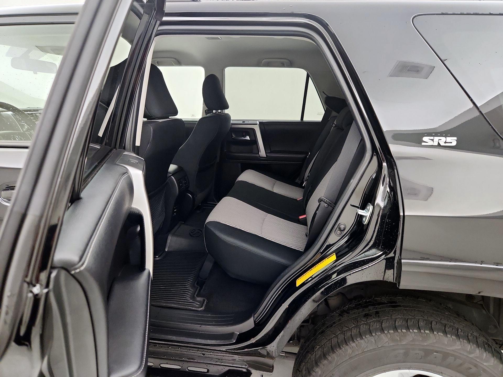 Thumbnail: 2019 Toyota 4Runner - 20