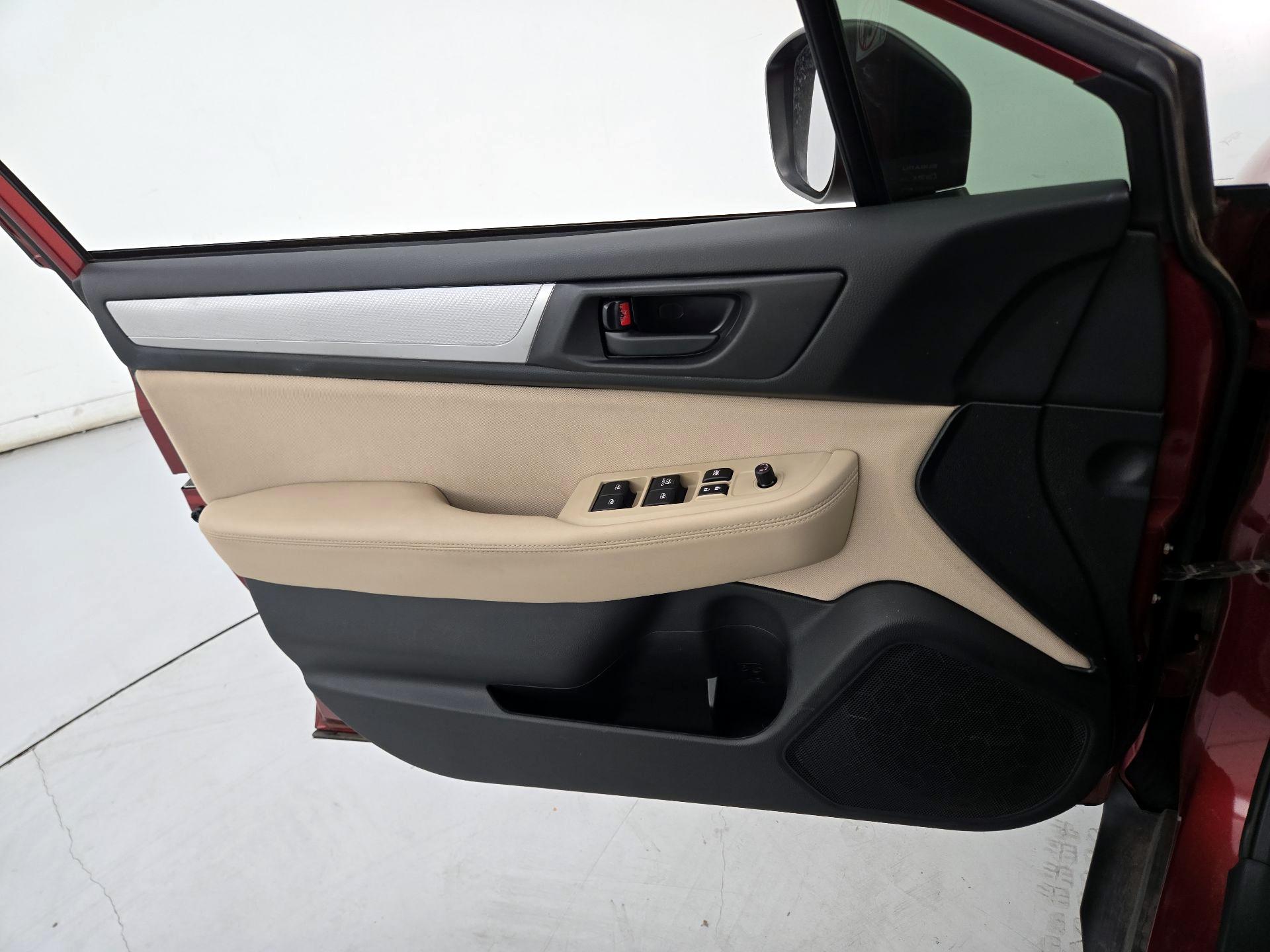 Thumbnail: 2019 Subaru Outback - 12