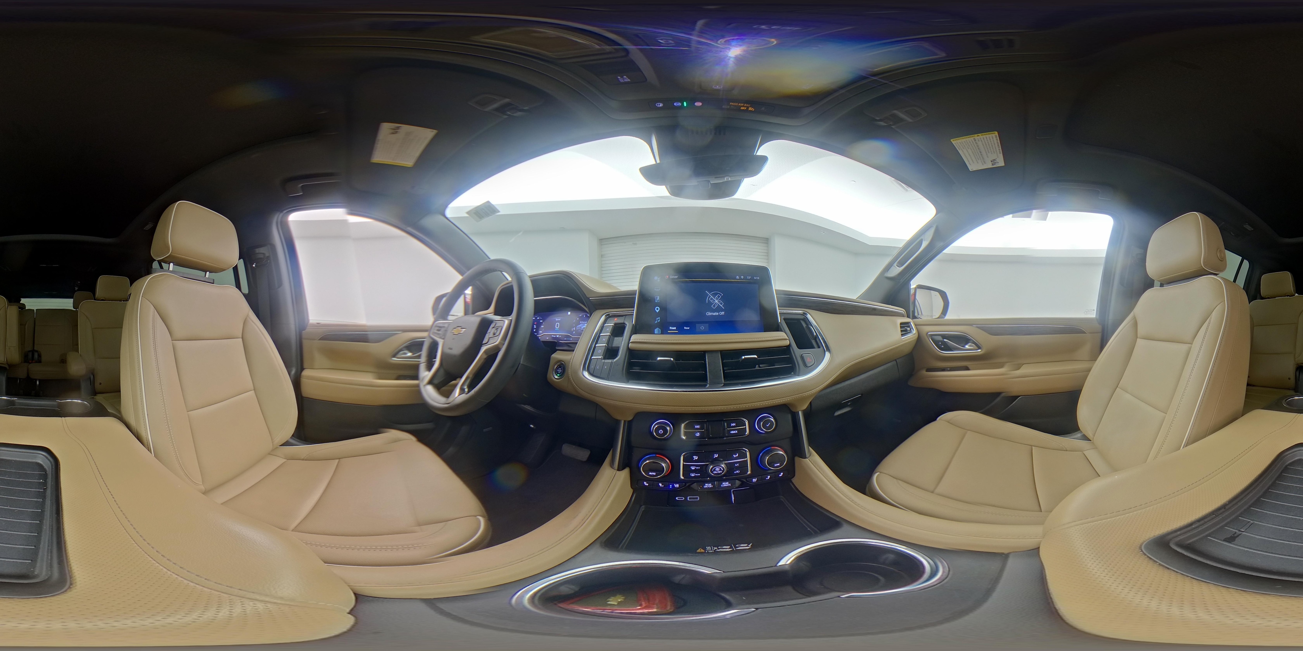 2023 Chevrolet Suburban Premier - Photo 23