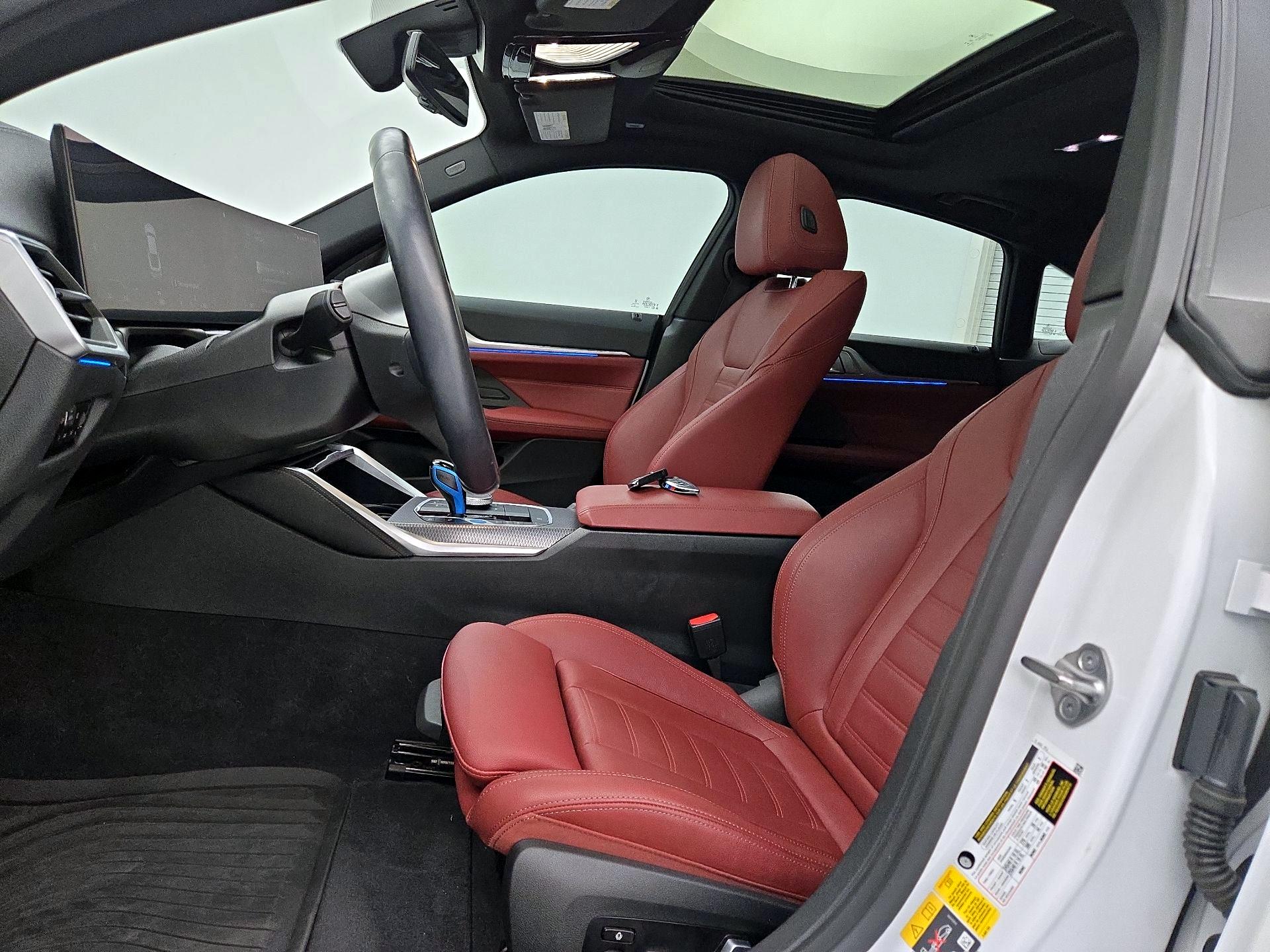 Thumbnail: 2023 BMW i4 - 11