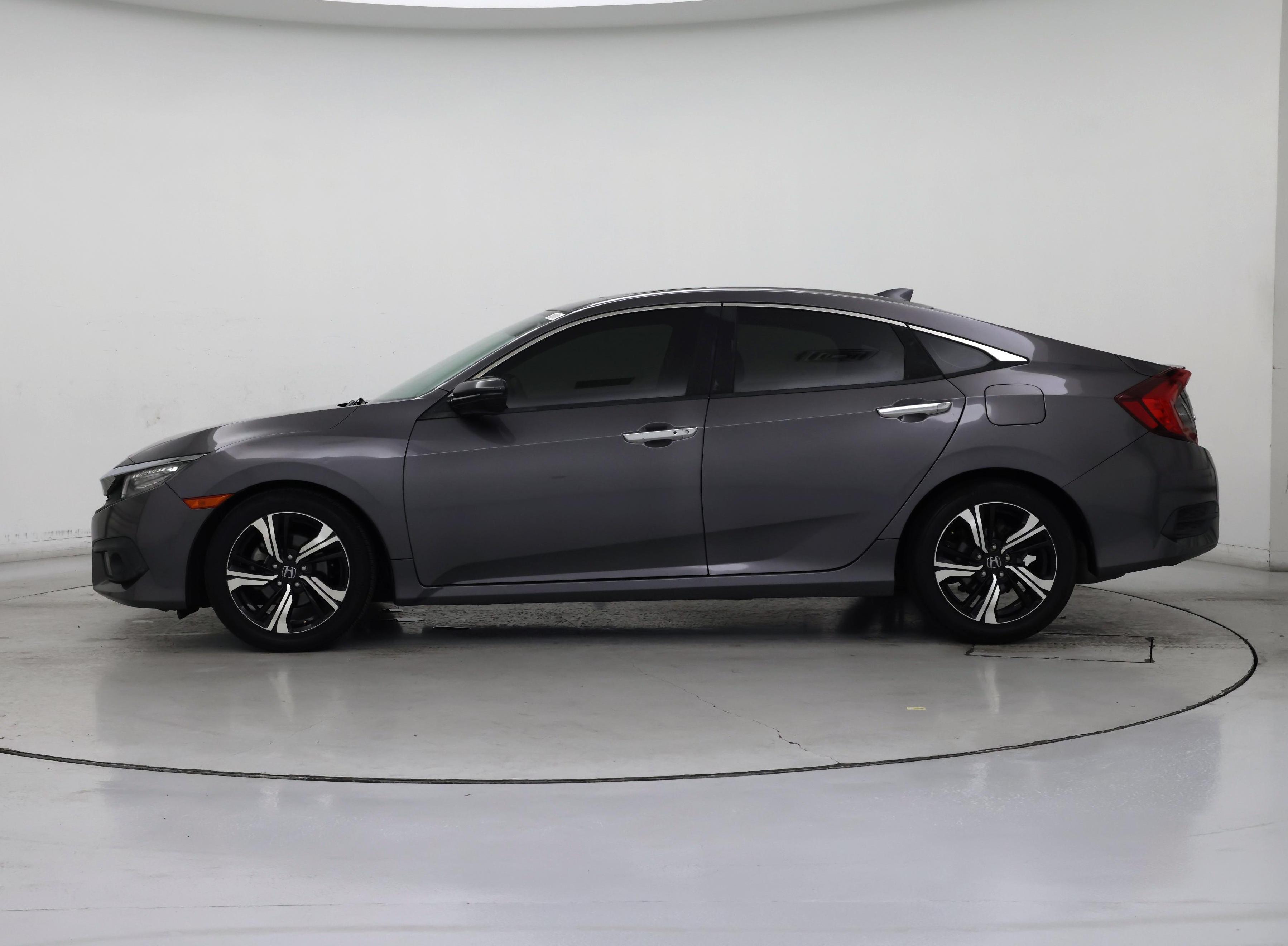 Thumbnail: 2018 Honda Civic - 3