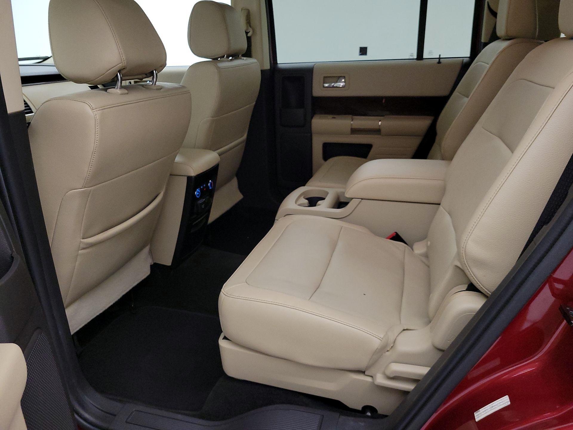 Thumbnail: 2016 Ford Flex - 19