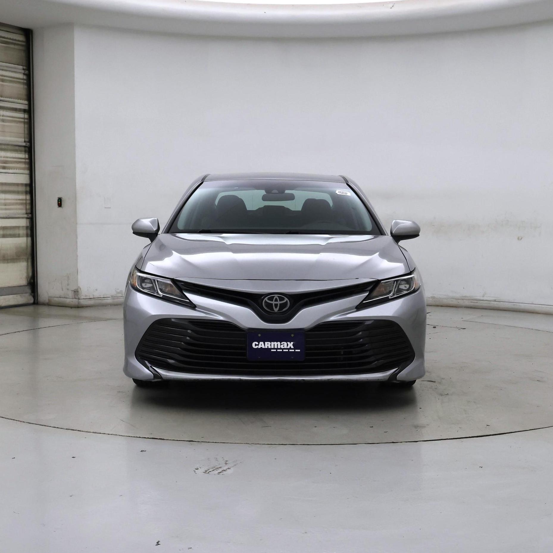 Thumbnail: 2018 Toyota Camry - 5