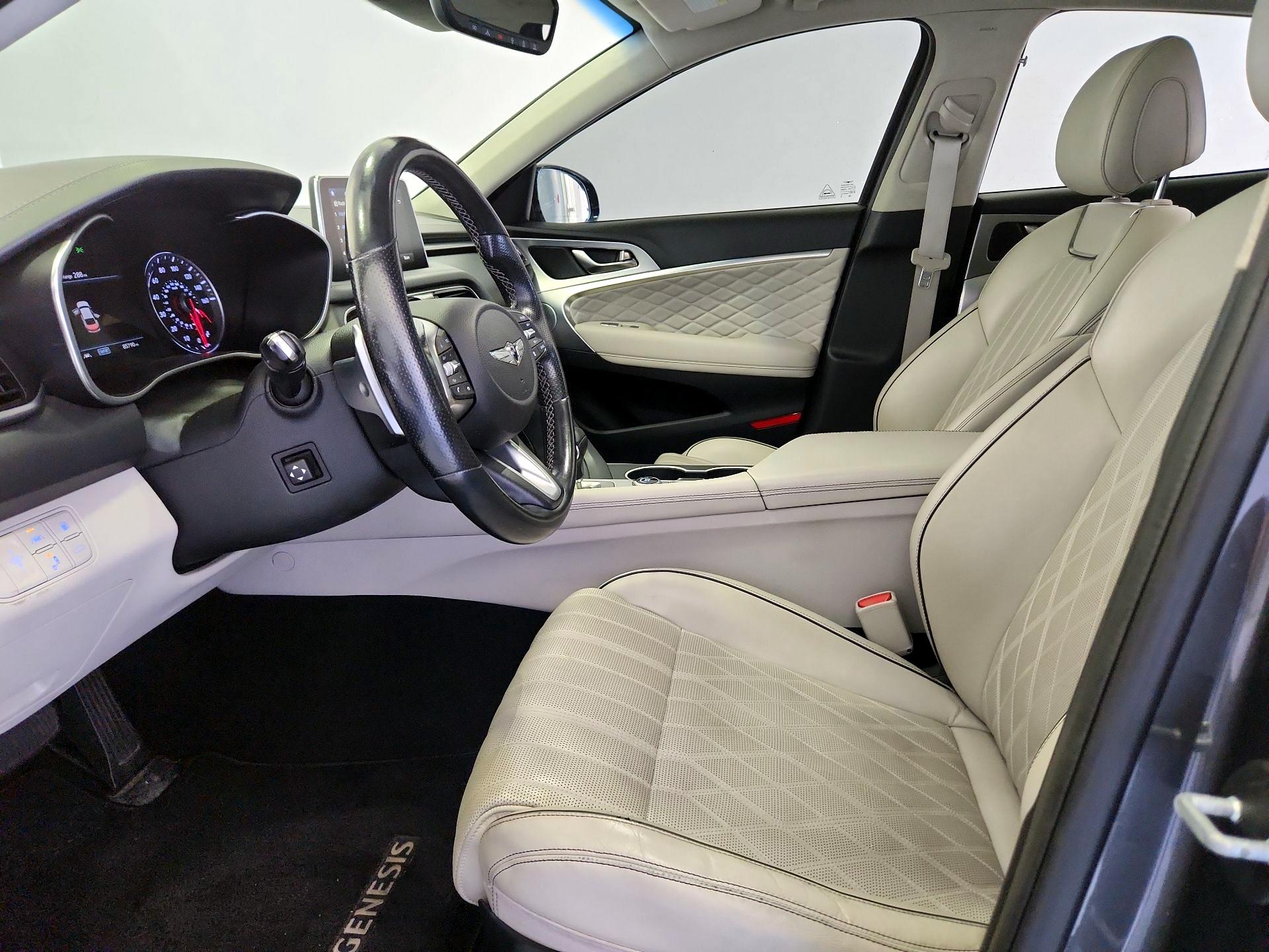 Thumbnail: 2019 Genesis G70 - 11