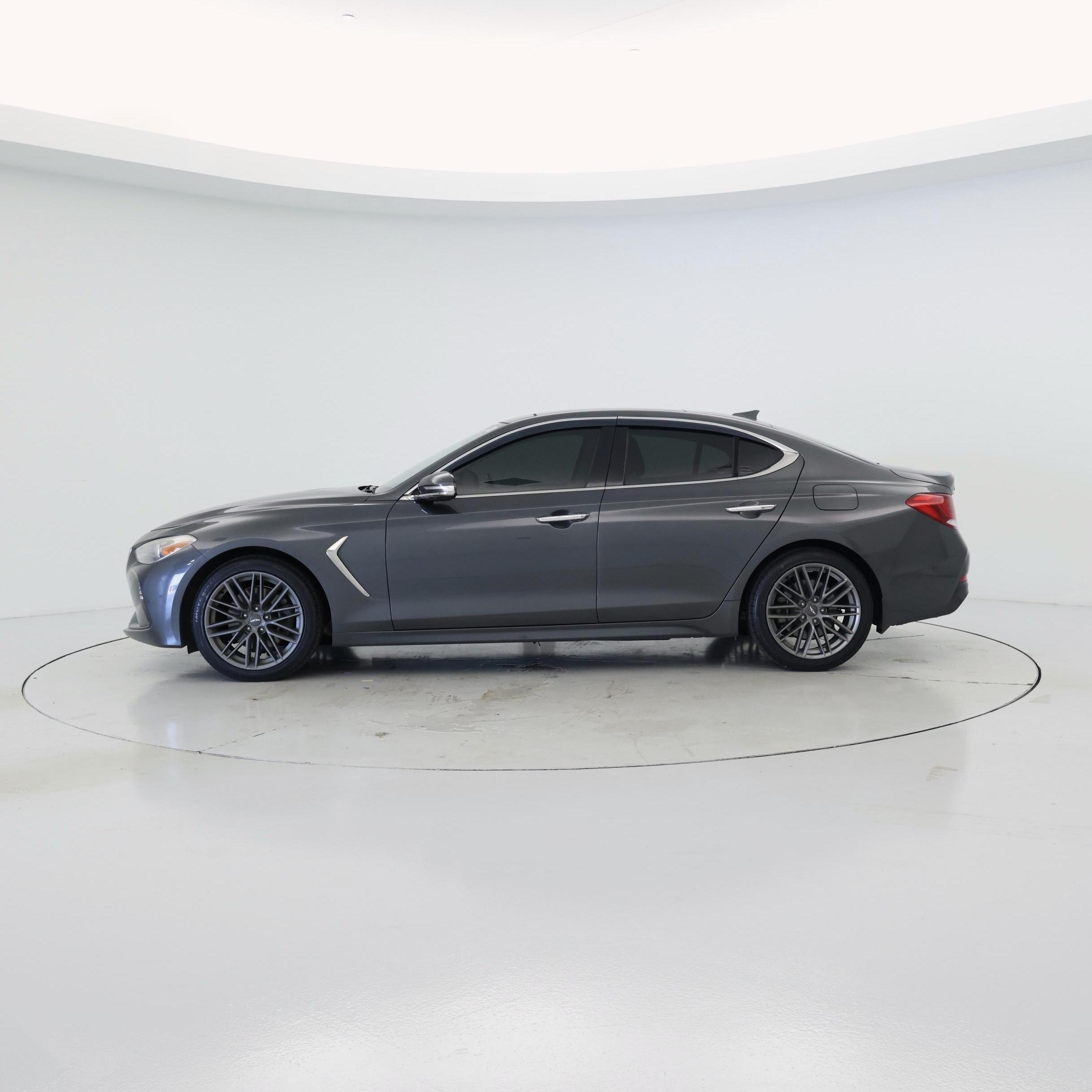 Thumbnail: 2019 Genesis G70 - 3