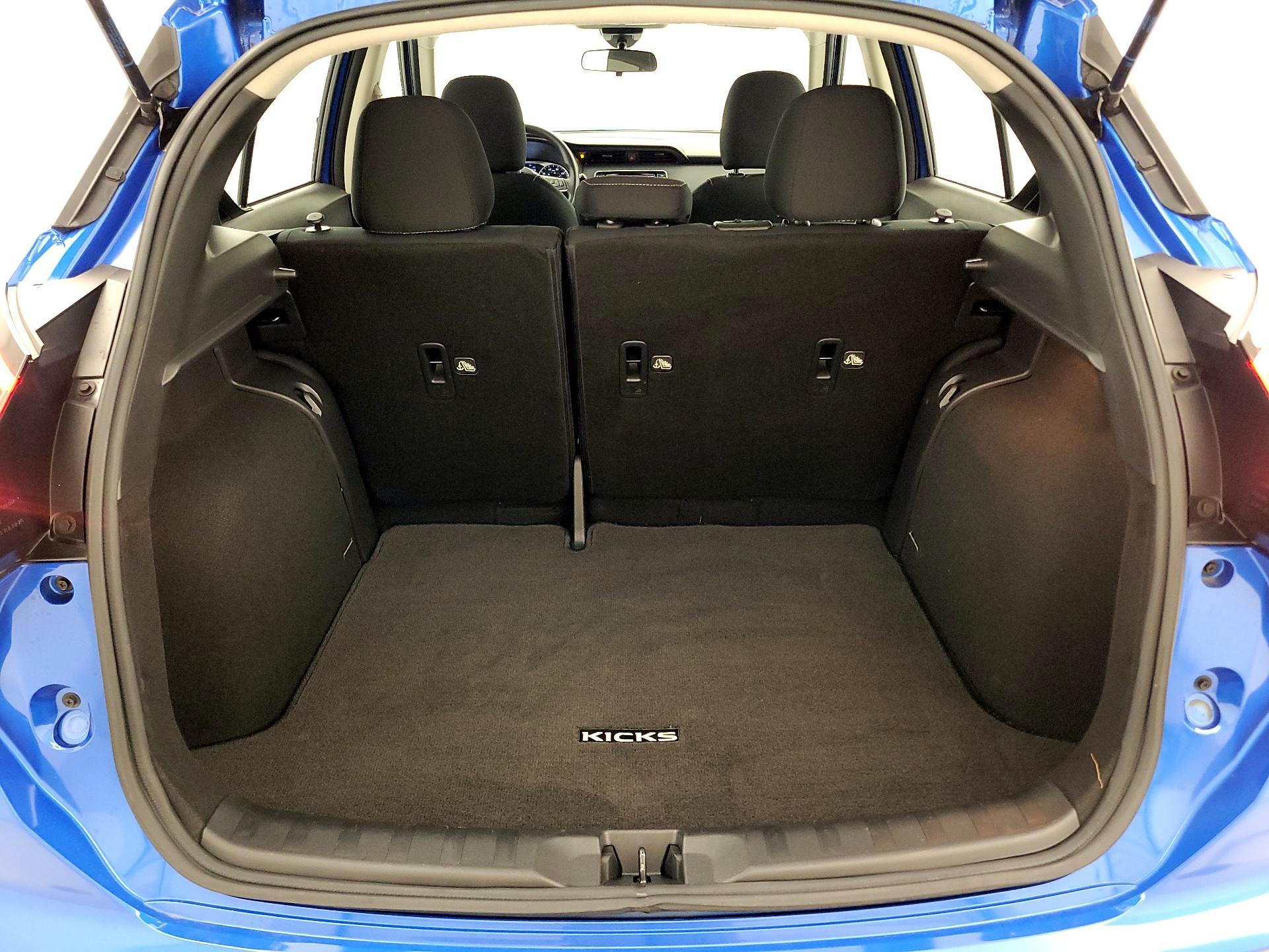 Thumbnail: 2021 Nissan Kicks - 20