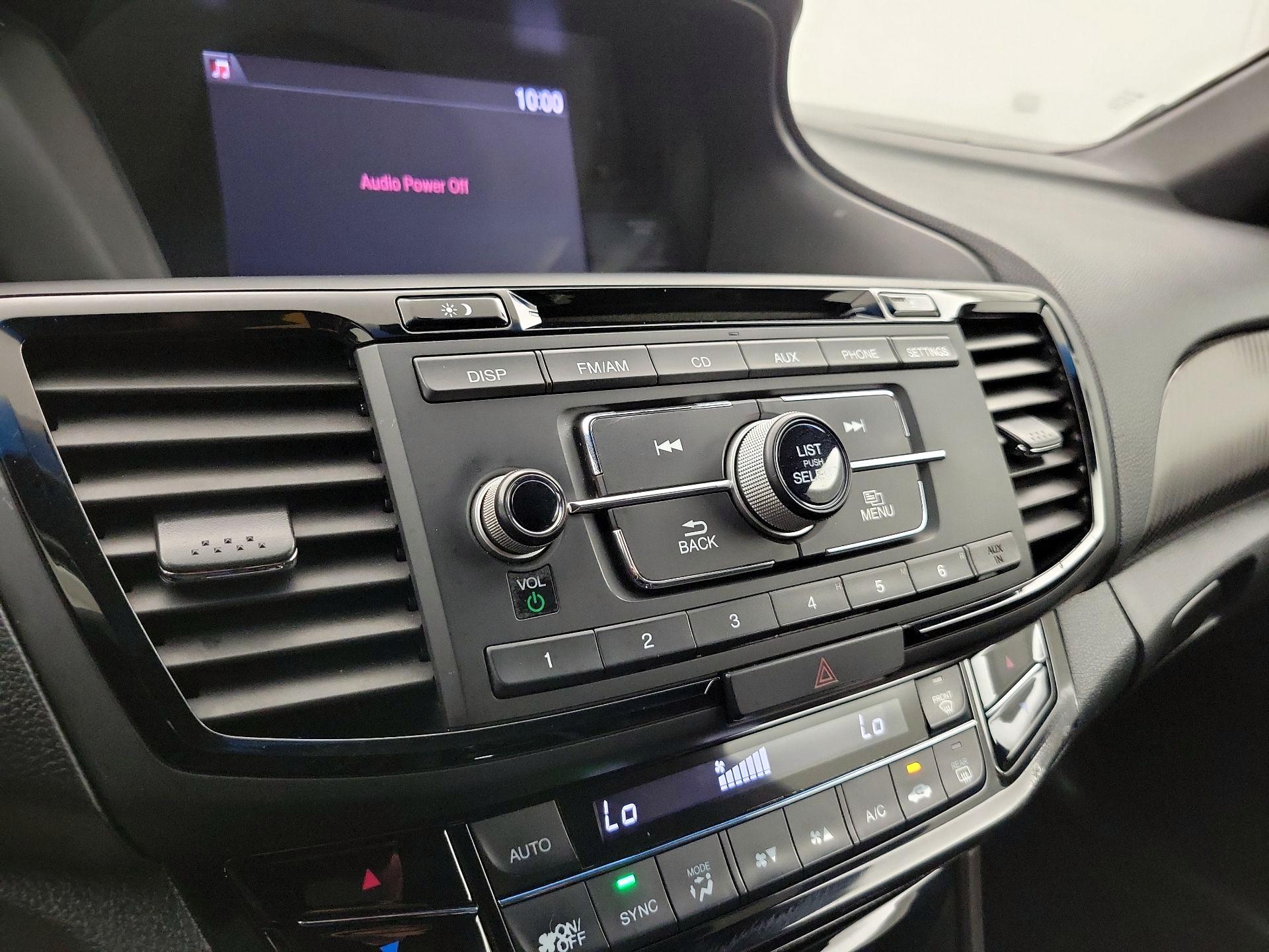 Thumbnail: 2016 Honda Accord - 15