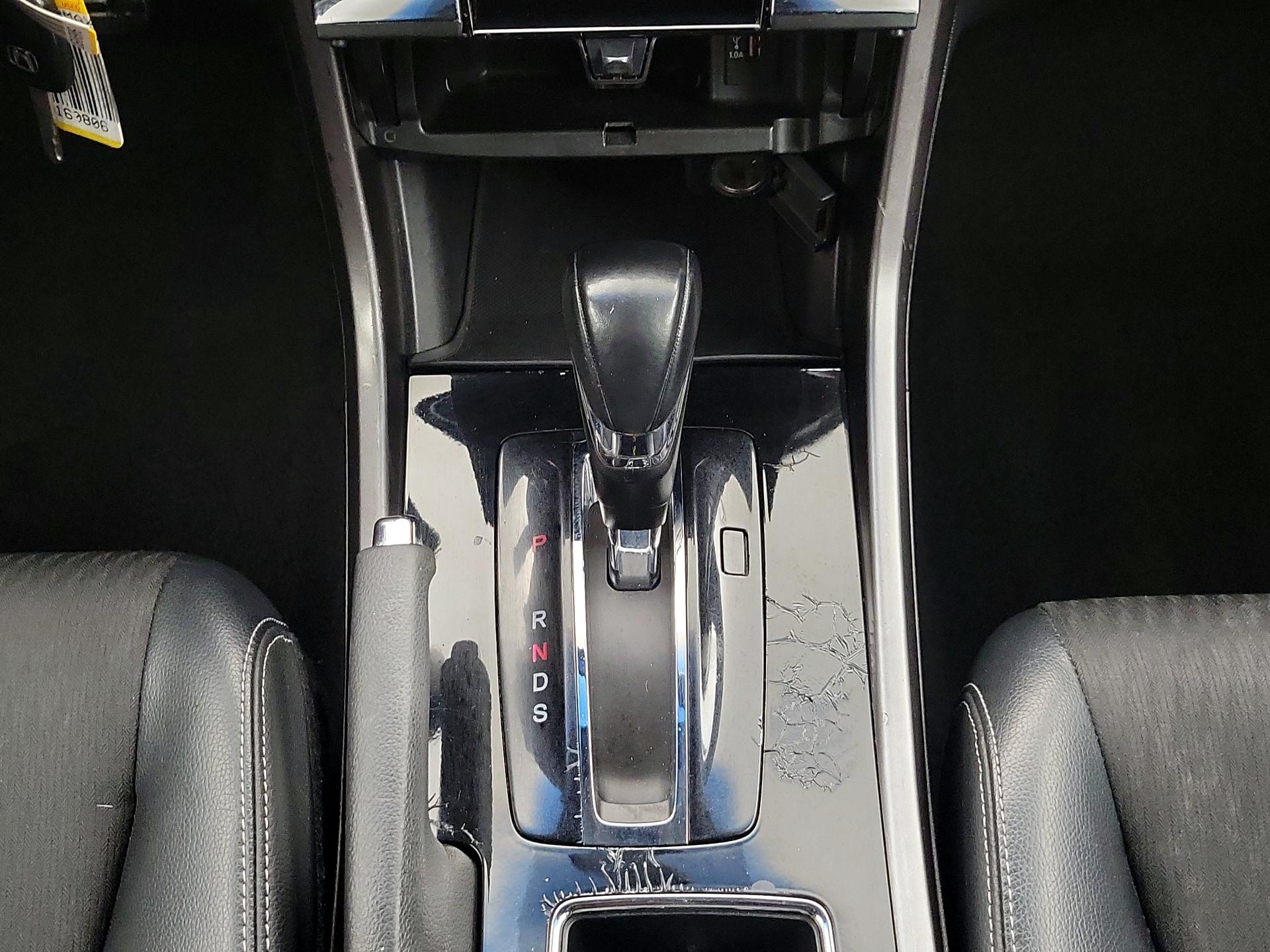 Thumbnail: 2016 Honda Accord - 17