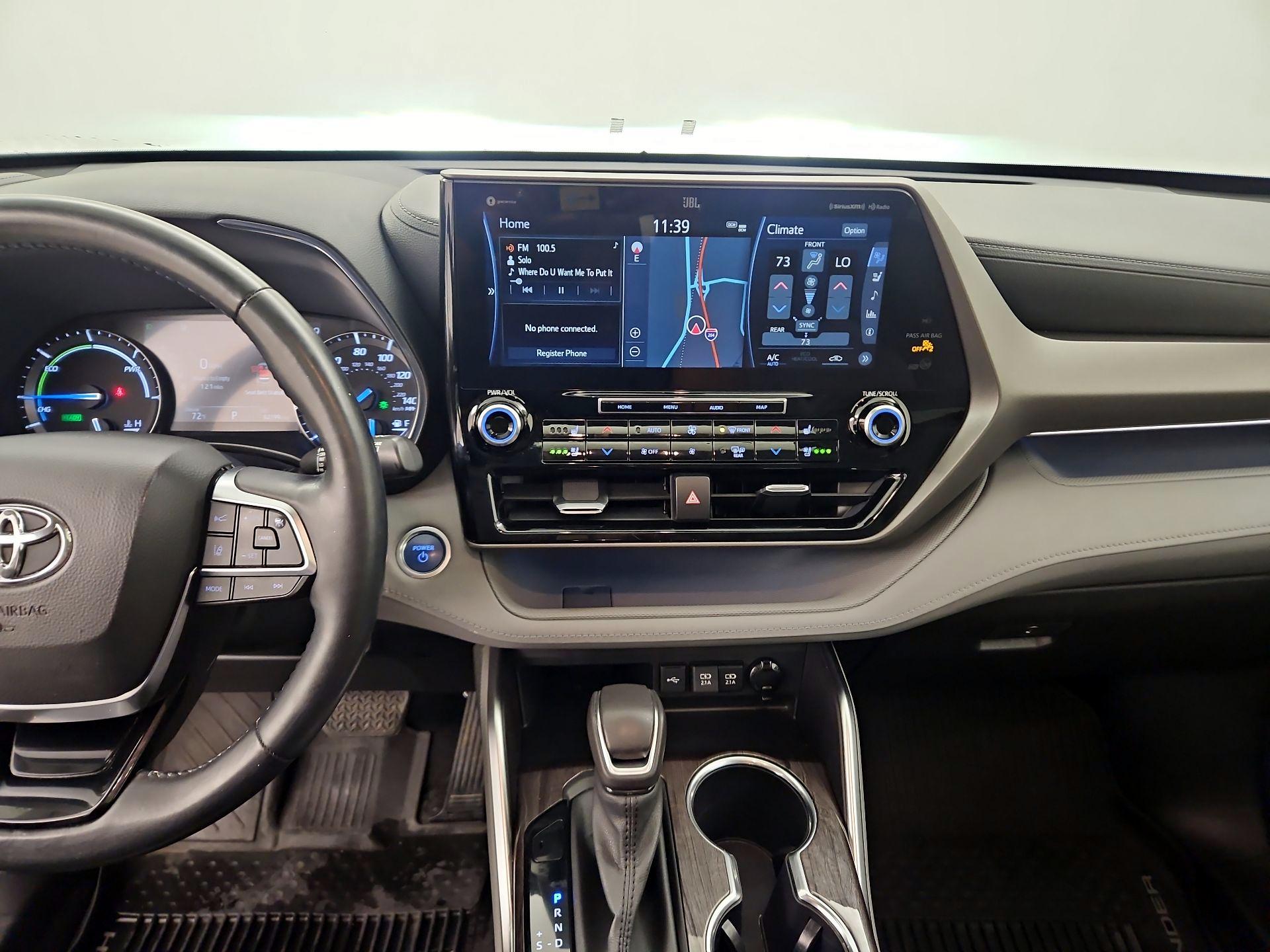 Thumbnail: 2021 Toyota Highlander - 9