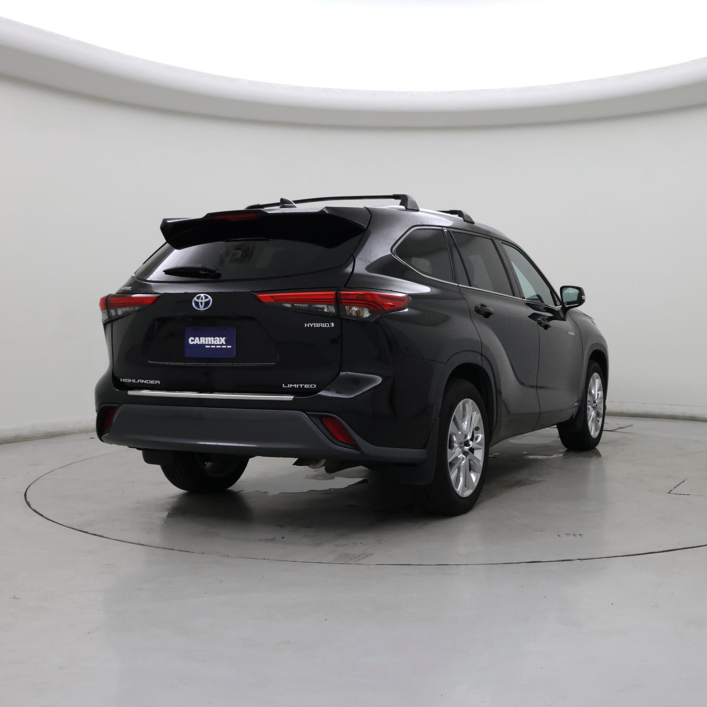 Thumbnail: 2021 Toyota Highlander - 8