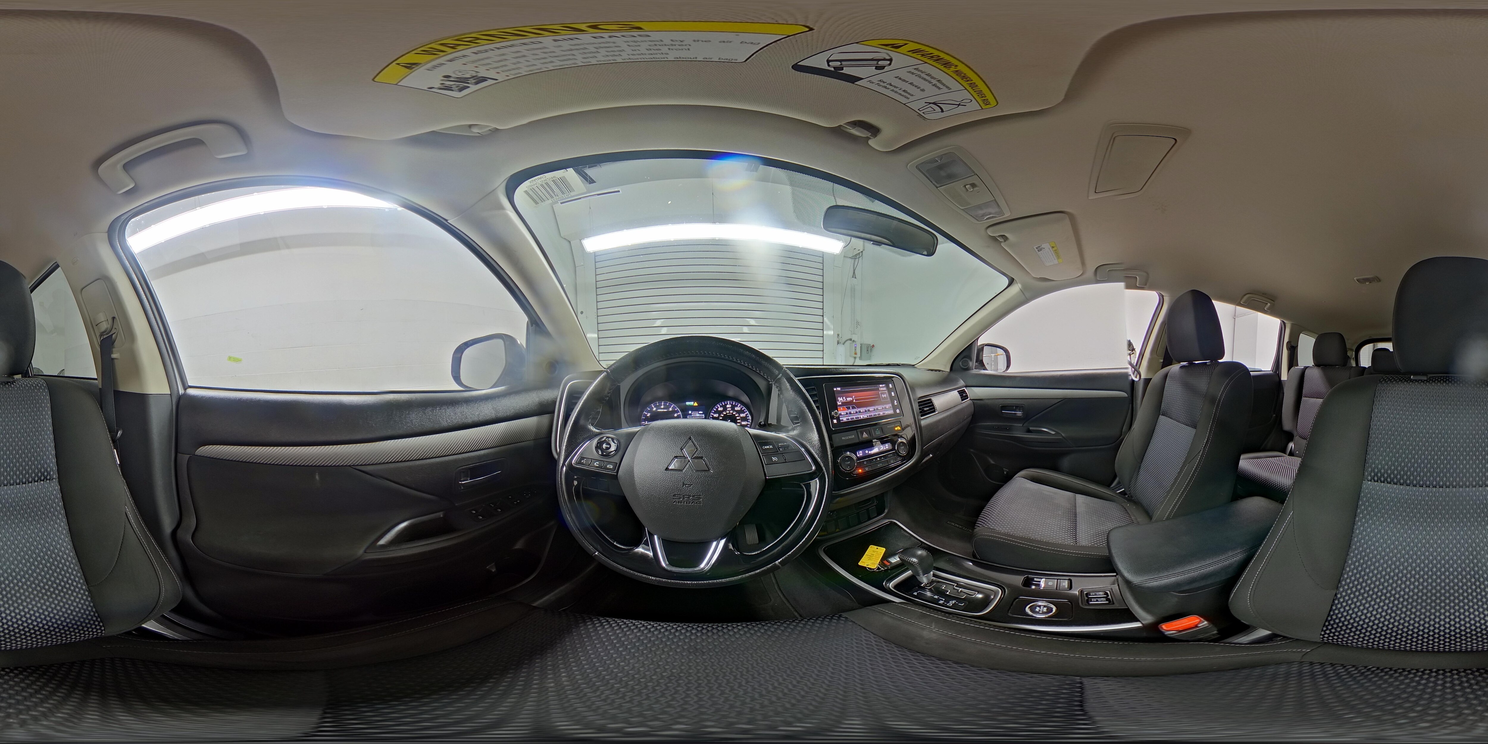 2018 Mitsubishi Outlander SE - Photo 20