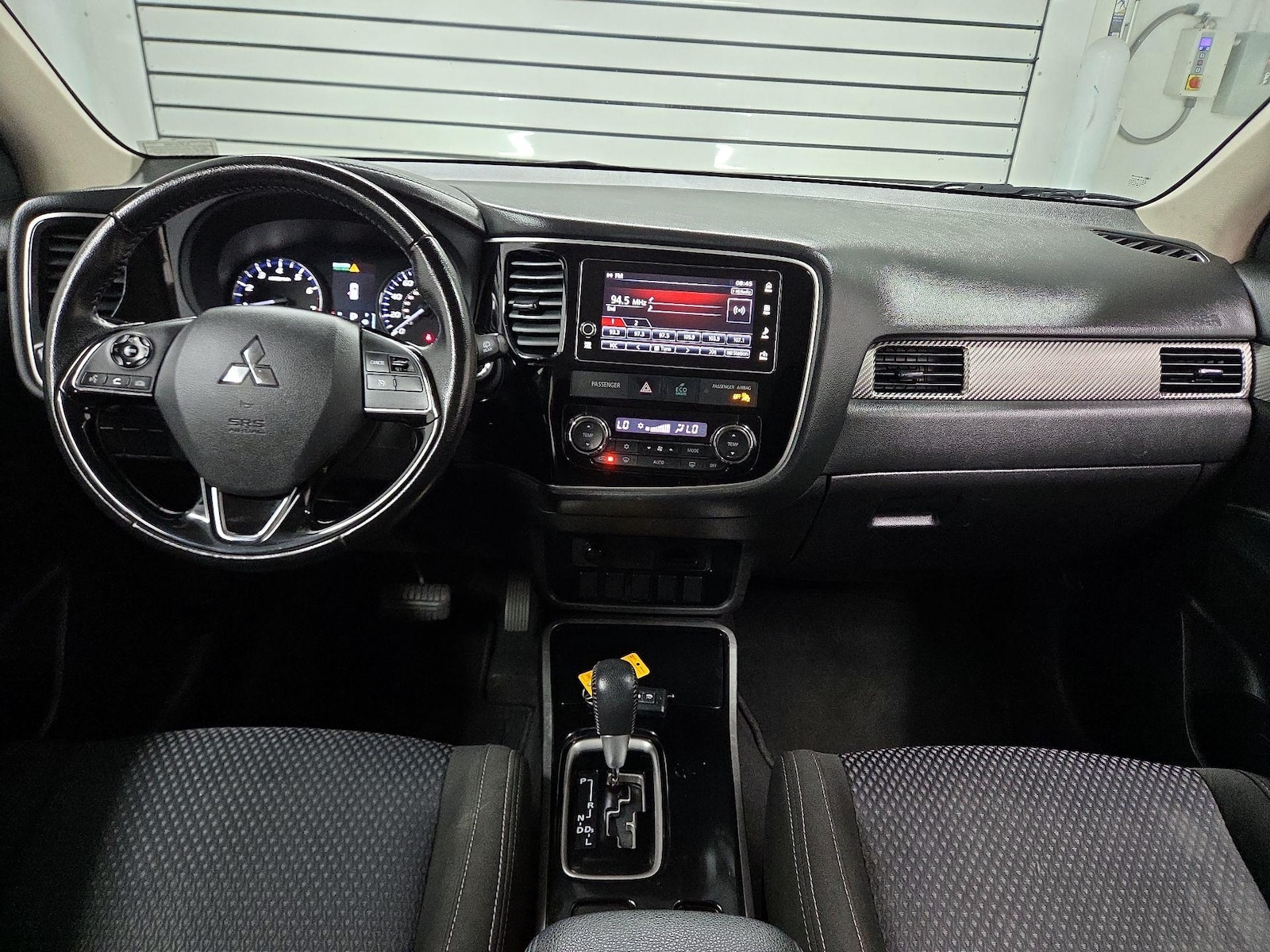 2018 Mitsubishi Outlander SE - Photo 8