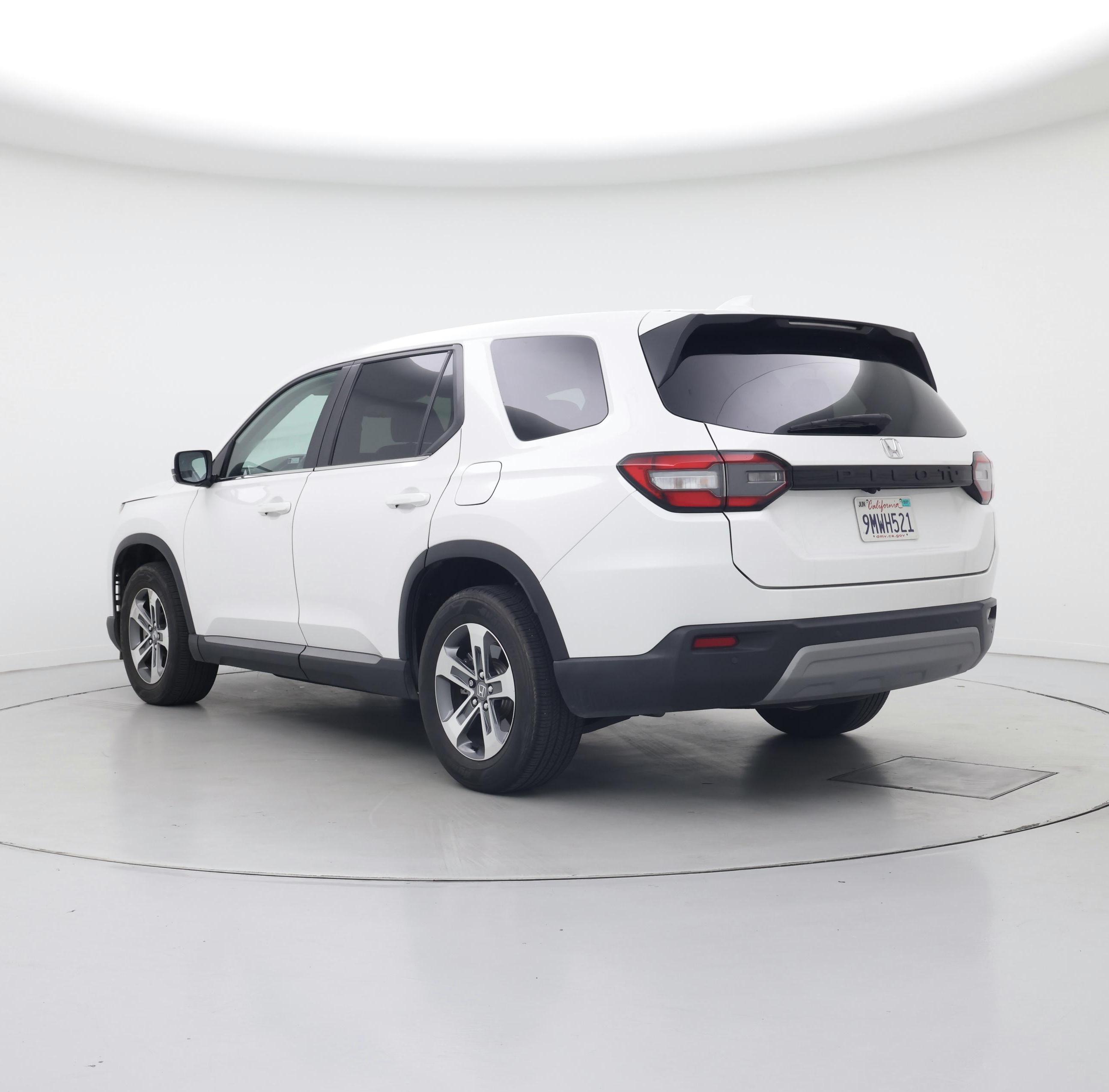 Thumbnail: 2025 Honda Pilot - 2