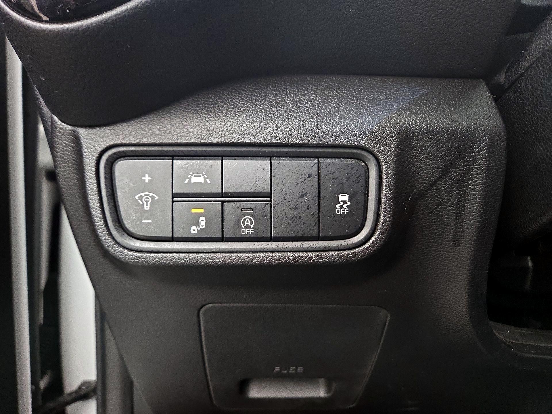 Thumbnail: 2021 Kia Soul - 13