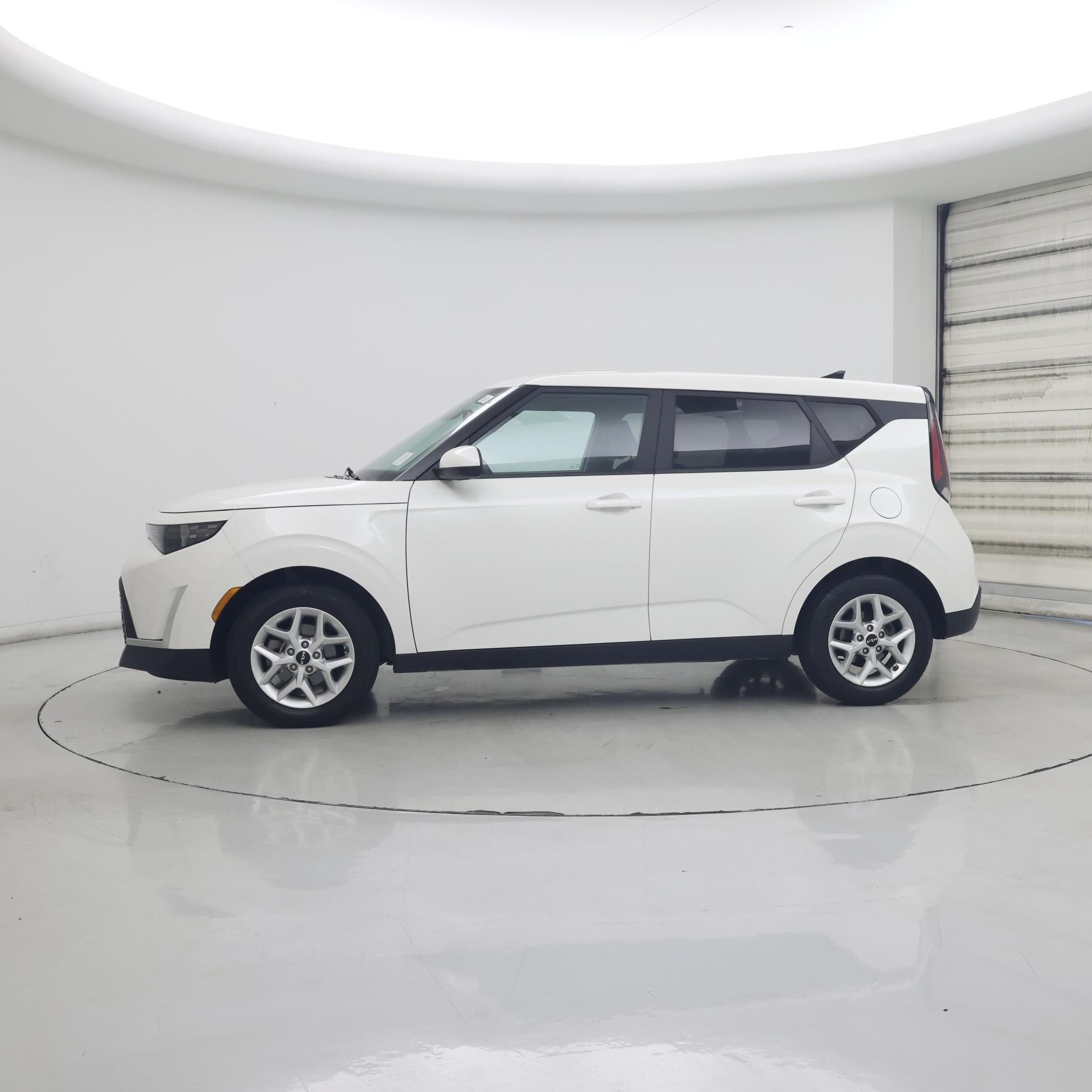 Thumbnail: 2024 Kia Soul - 3