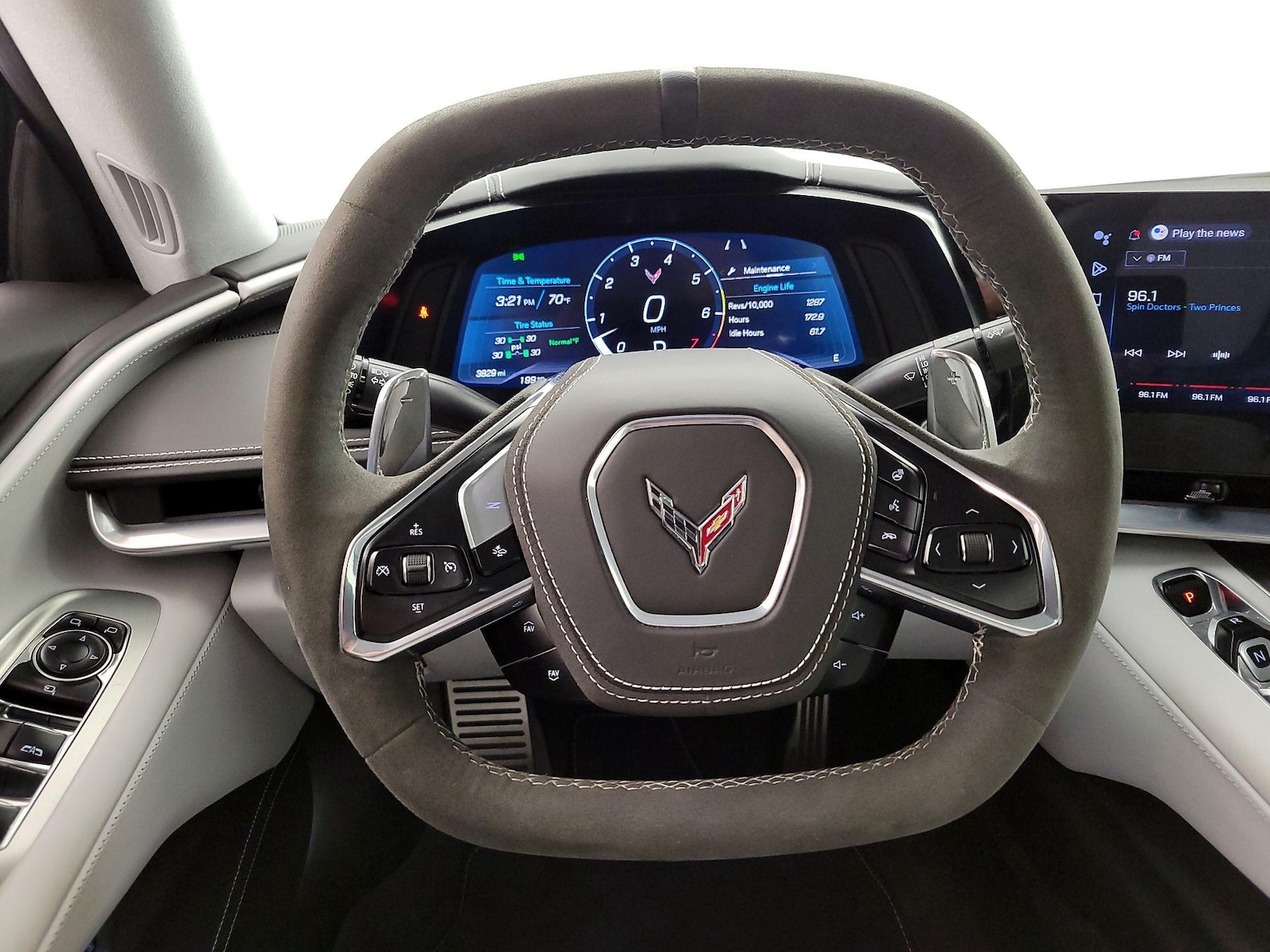 2024 Chevrolet Corvette 3LT - Photo 11