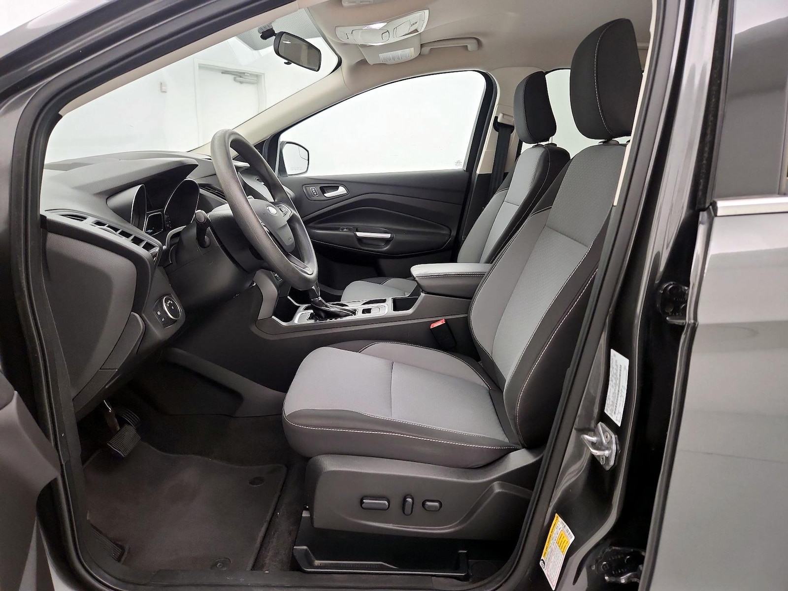 2018 Ford Escape SE - Photo 12