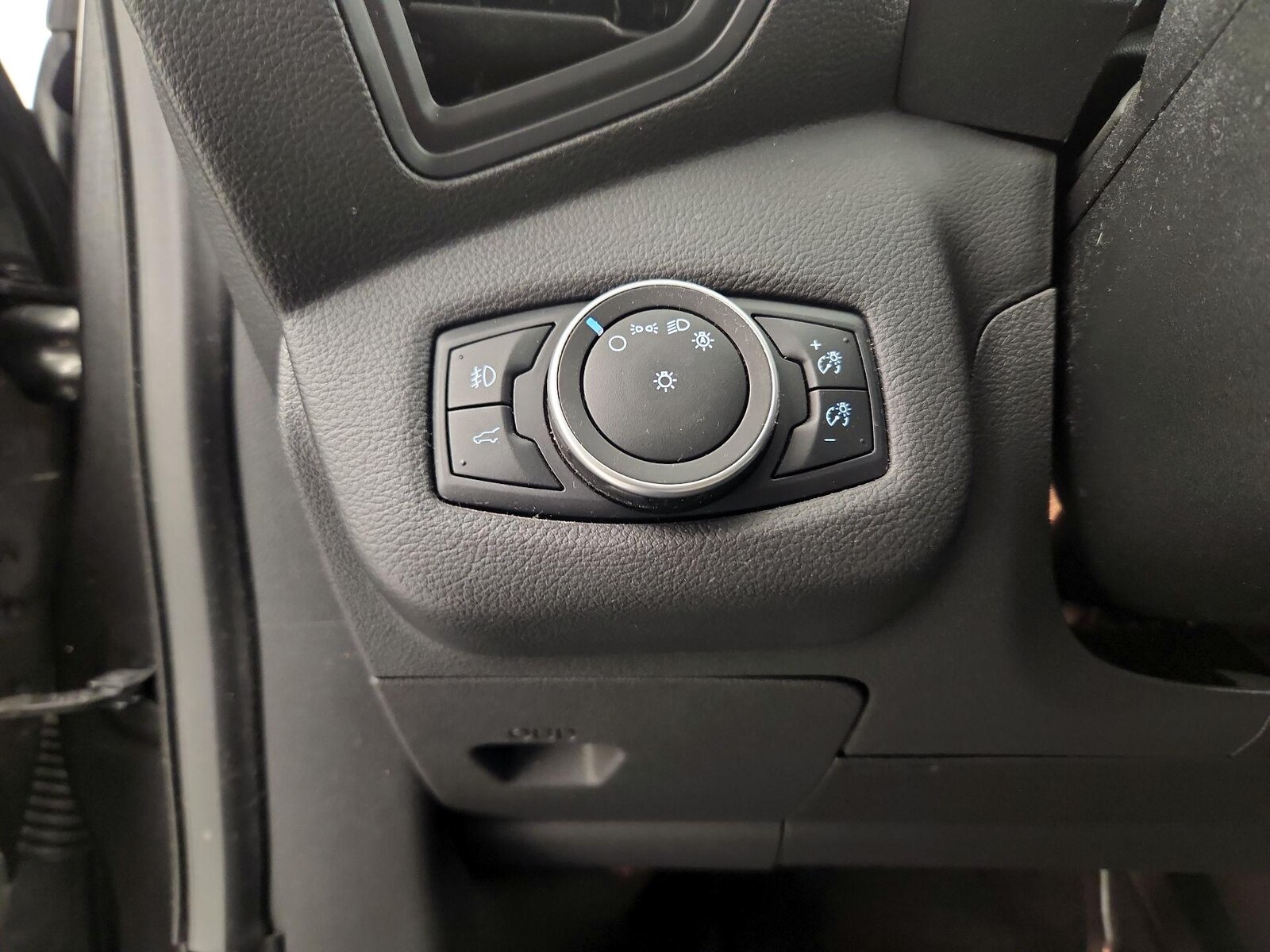 2018 Ford Escape SE - Photo 14