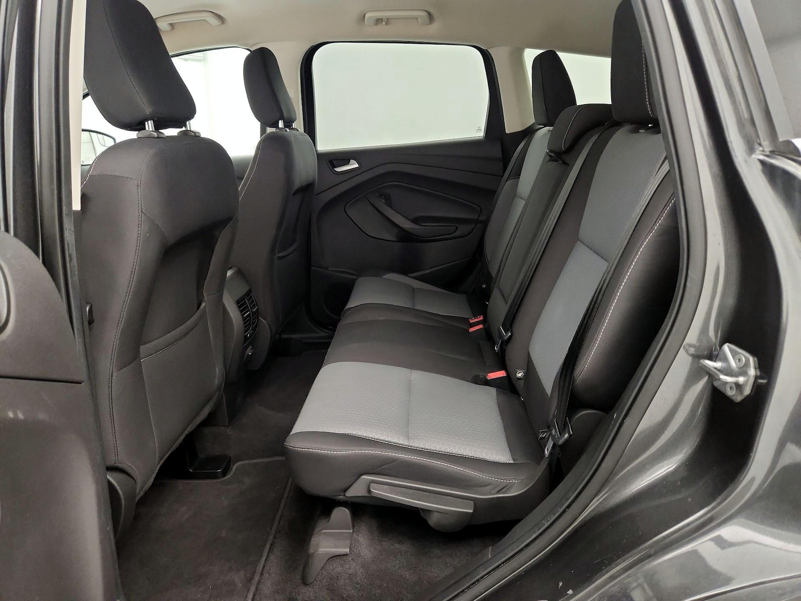 2018 Ford Escape SE - Photo 20