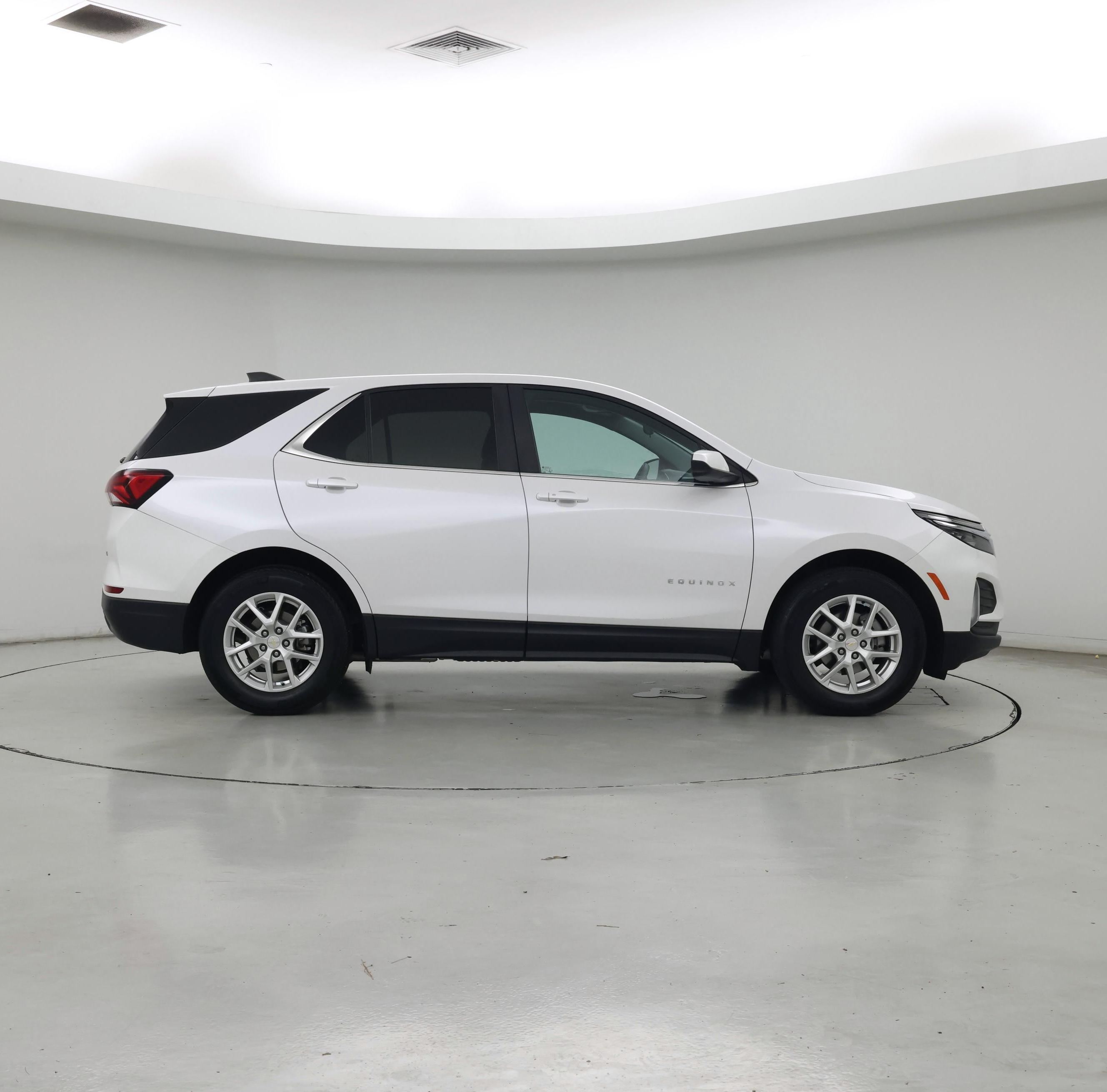 Thumbnail: 2023 Chevrolet Equinox - 7